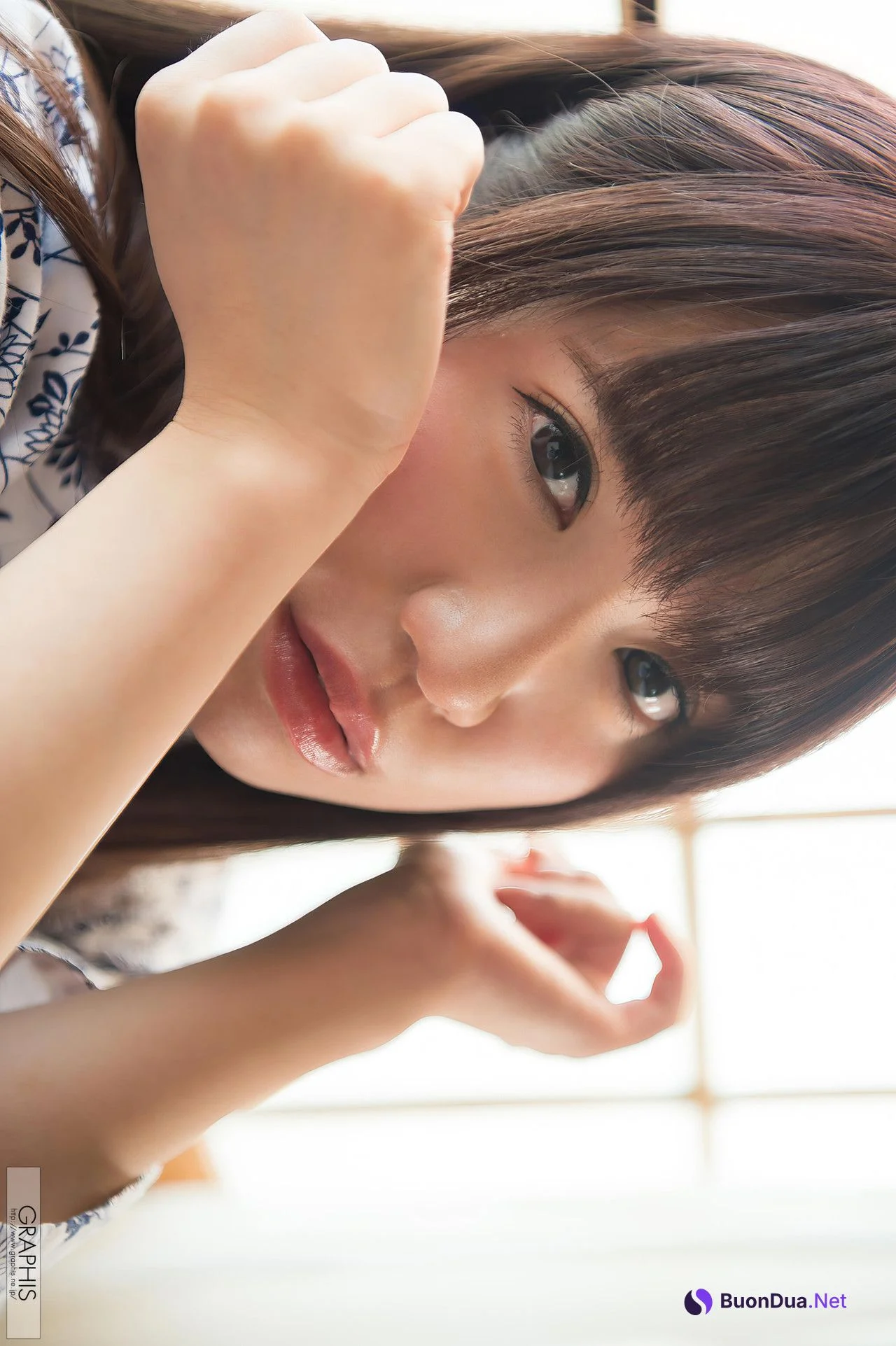 Rin Hatsumi 初美りん, [Graphis] Gals 『Look at me!』 Vol.04 - Photo 7