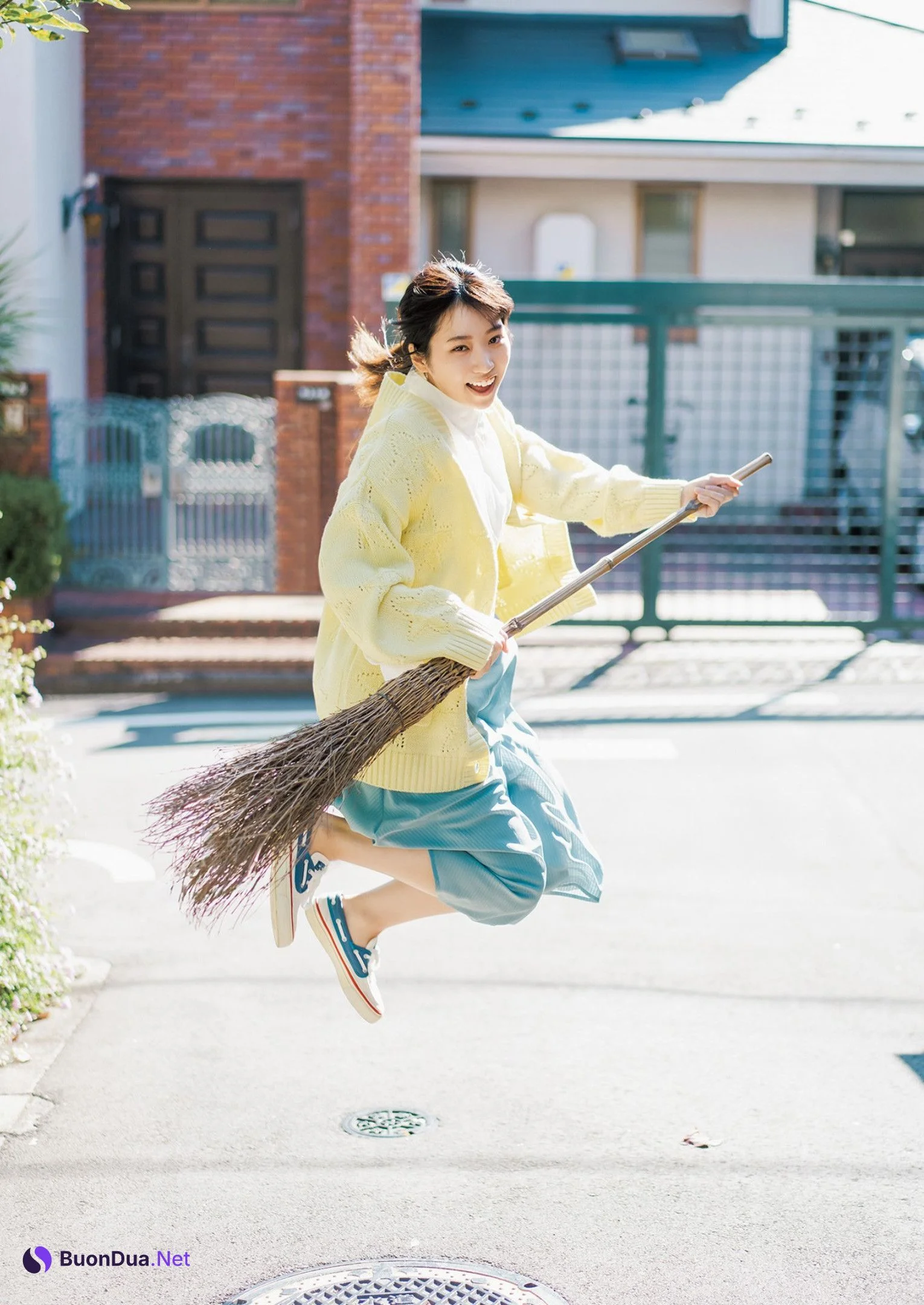 Rin Kataoka 片岡凜, Young Jump 2023 No.01 (ヤングジャンプ 2023年01号) - Photo 4