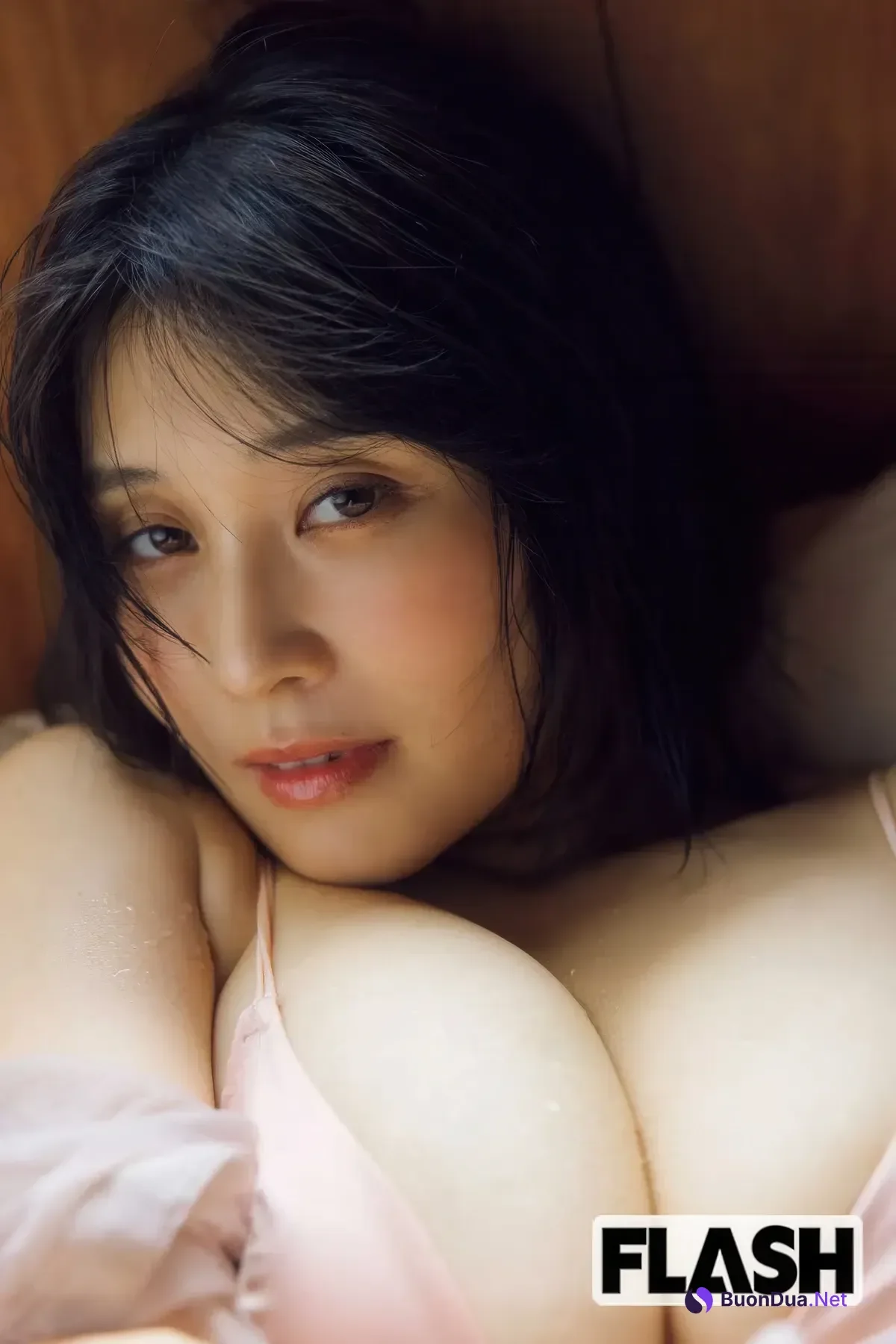 Rin Takahashi 高橋凛, FLASH 2025.12.16 (フラッシュ 2025年12月16日号) - Photo 8