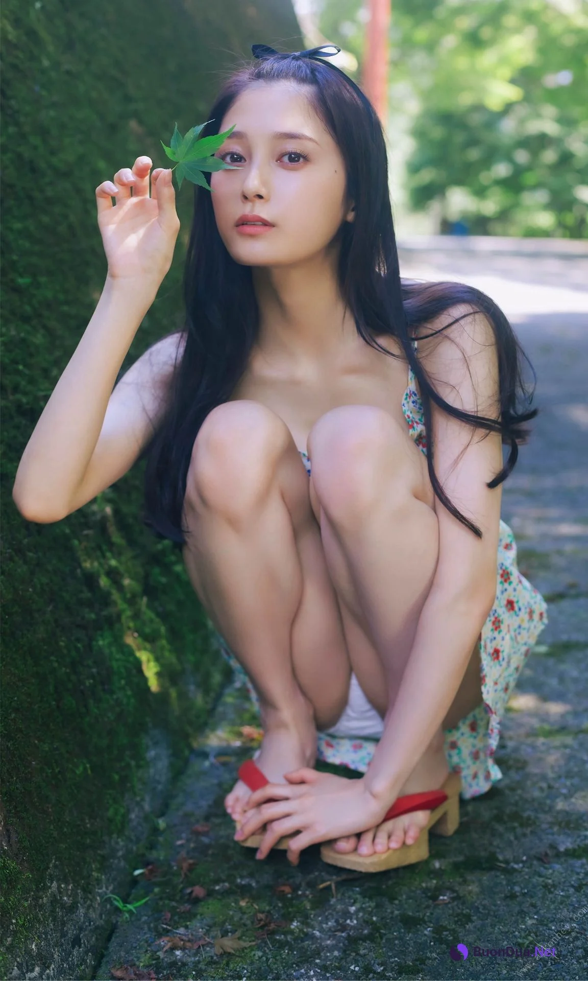 Rina Koyama 小山璃奈, 週プレ Photo Book 「紅い花」 Set.01 - Photo 6