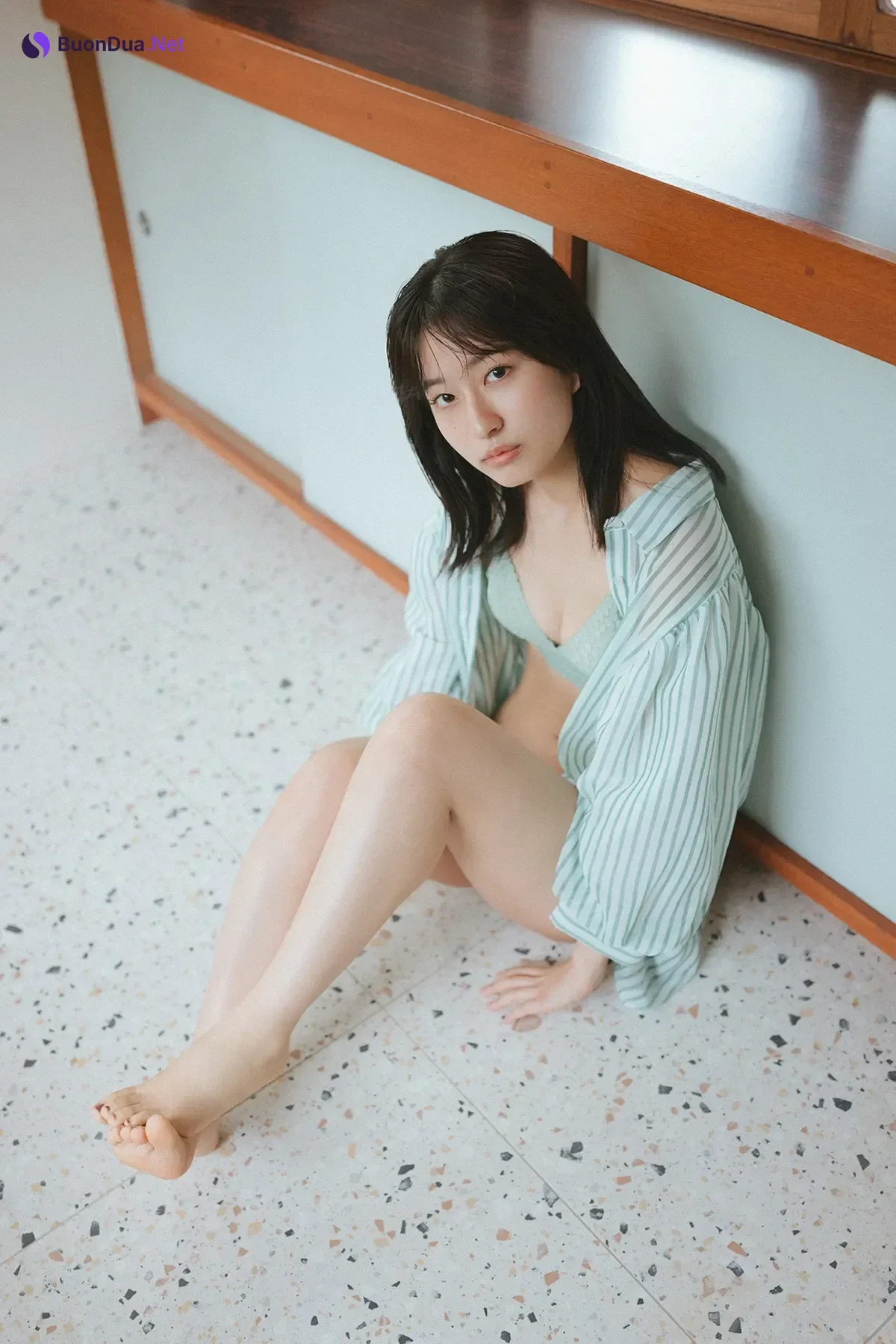 Rina Saito 斉藤里奈 – FLASHデジタル写真集 「Clear」 - Photo 13