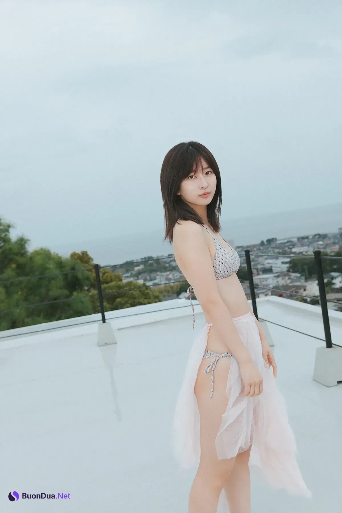 Rina Saito 斉藤里奈 – FLASHデジタル写真集 「Clear」 - Photo 2