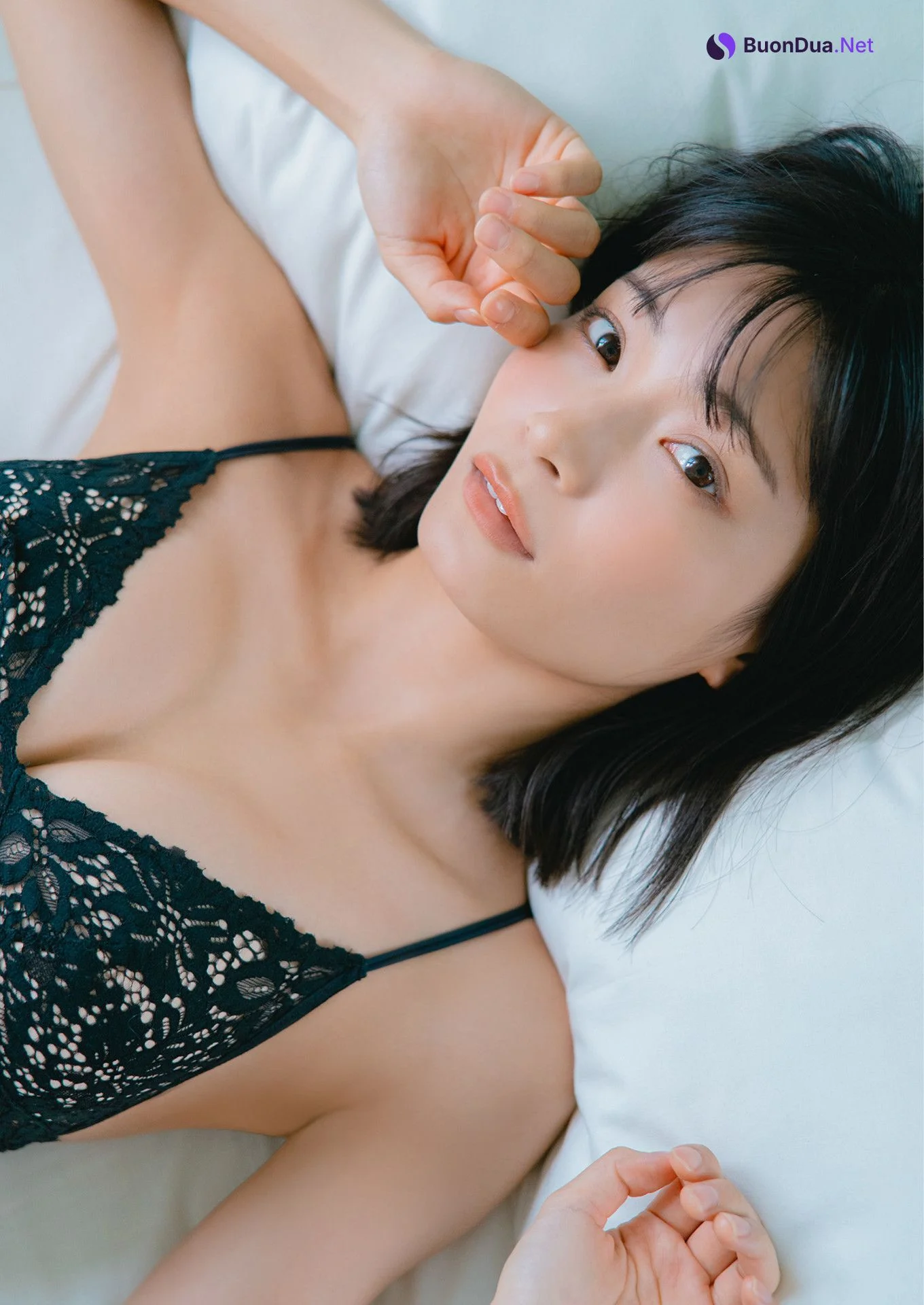 Rio Hidaka 日高里緒, Young Jump 2025 No.36・37 (ヤングジャンプ 2025年36・37号) - Photo 10