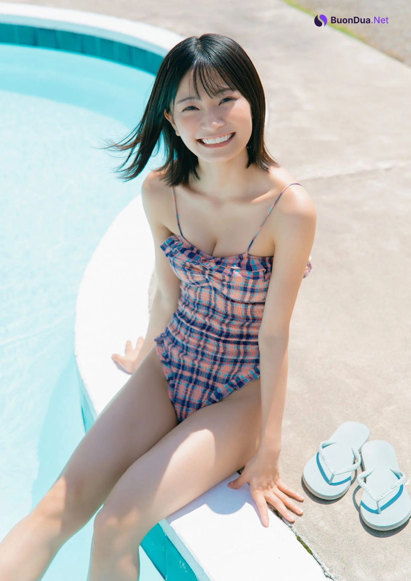 Rio Hidaka 日高里緒, Young Jump 2025 No.36・37 (ヤングジャンプ 2025年36・37号) - Photo 8