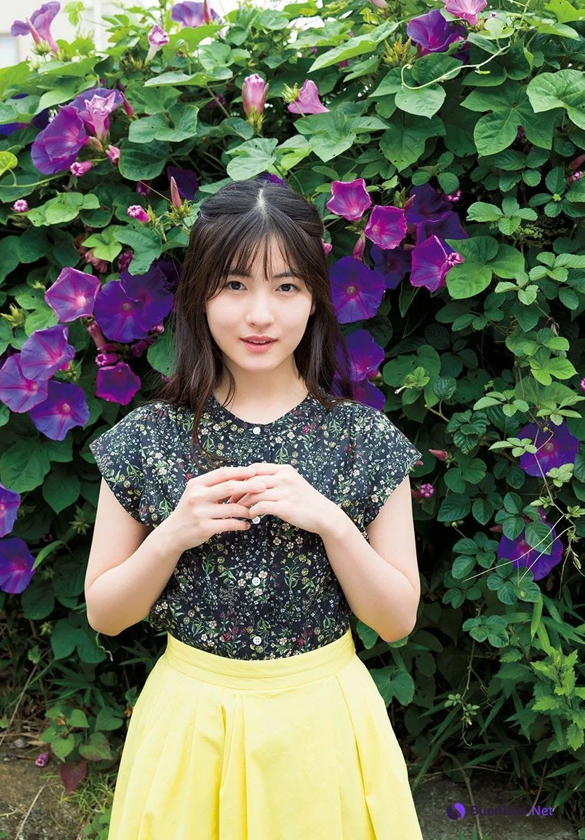 Rio Kitagawa 北川莉央, Shonen Sunday 2021 No.33 (週刊少年サンデー 2021年33号) - Photo 15