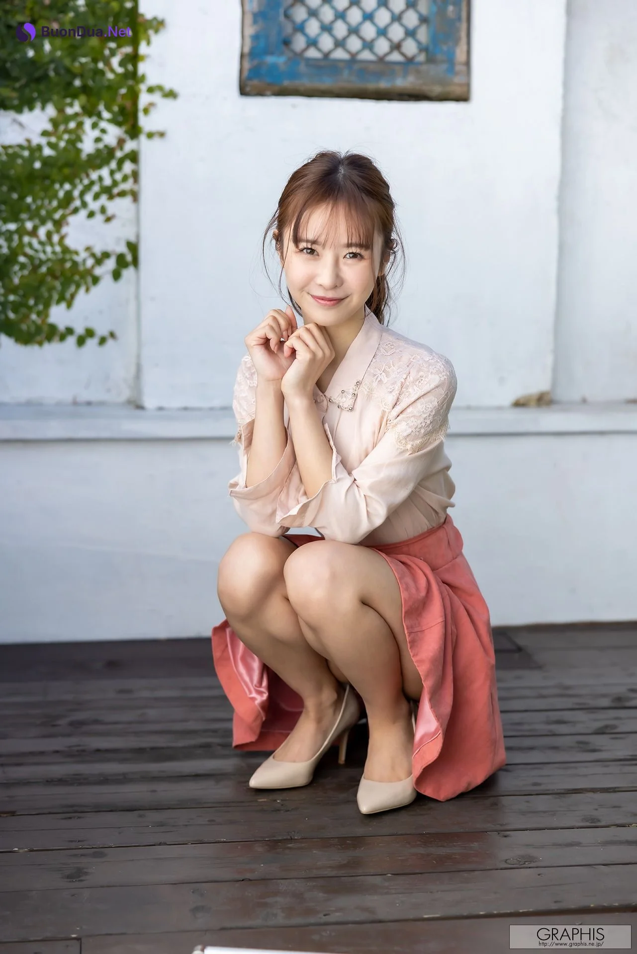 Rio Kuriyama 栗山莉緒, [Graphis] Gals “Smile” Vol.01 - Photo 4