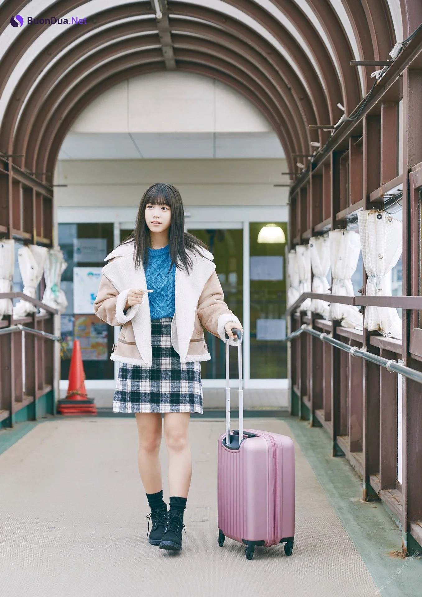 Rio Yoshida 吉田莉桜, デジタル写真集 気づいたら、恋 Set.01 - 照片 2