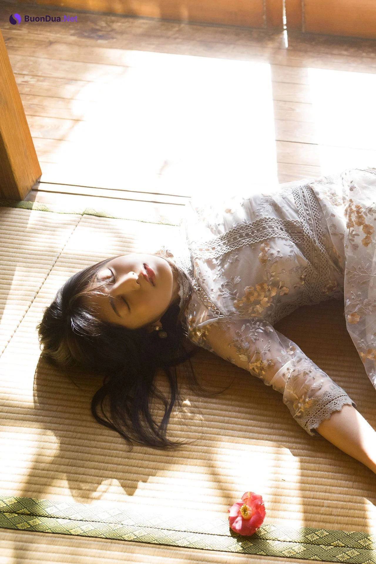 Rio Yoshida 吉田莉桜, デジタル写真集 「謙虚な美徳」 Set.02 - Photo 6