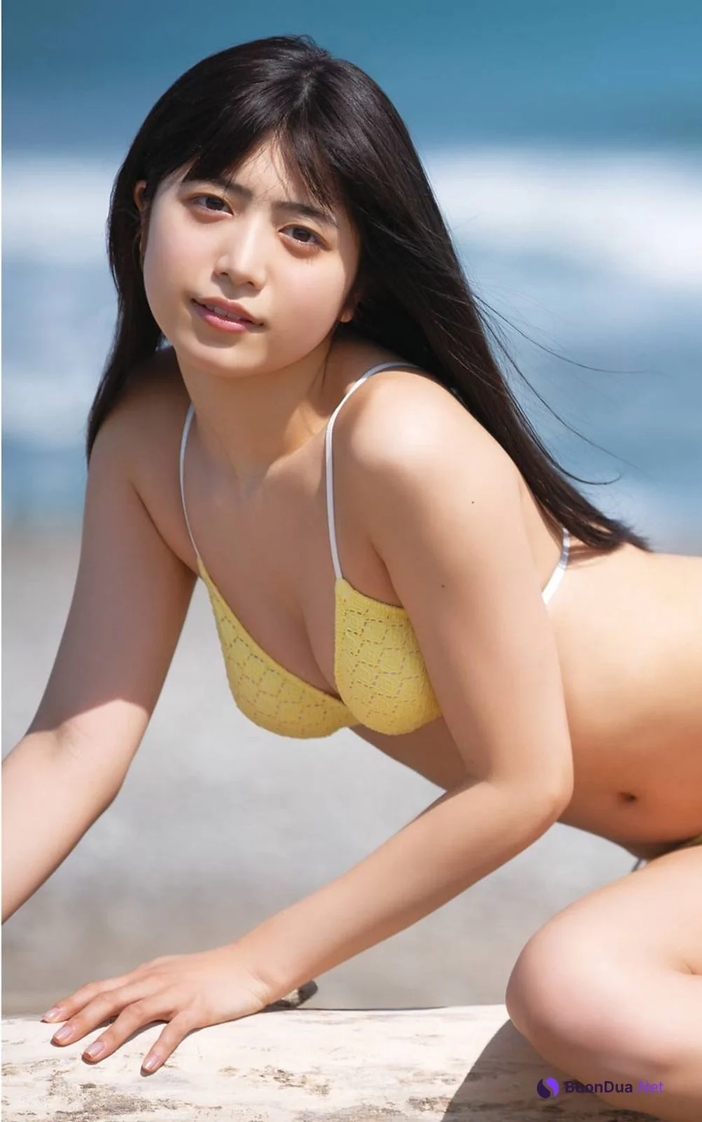 Rio Yoshida 吉田莉桜, Young Gangan 2021 No.10 (ヤングガンガン 2021年10号) - Photo 6