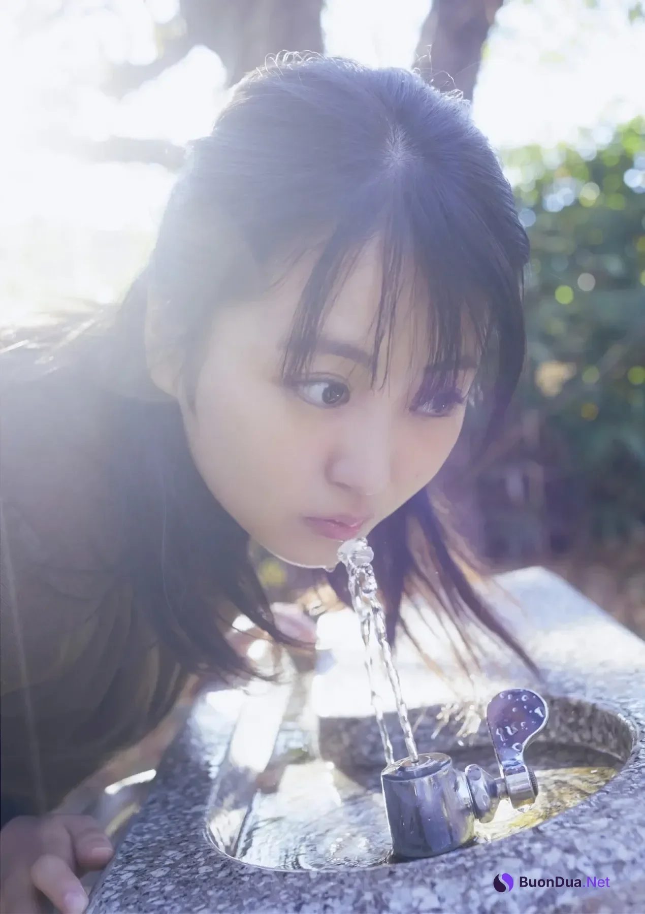 Ririka Fukui 福井梨莉華, BRODYデジタル写真集 「りりか、二十歳、冬」 - Photo 8