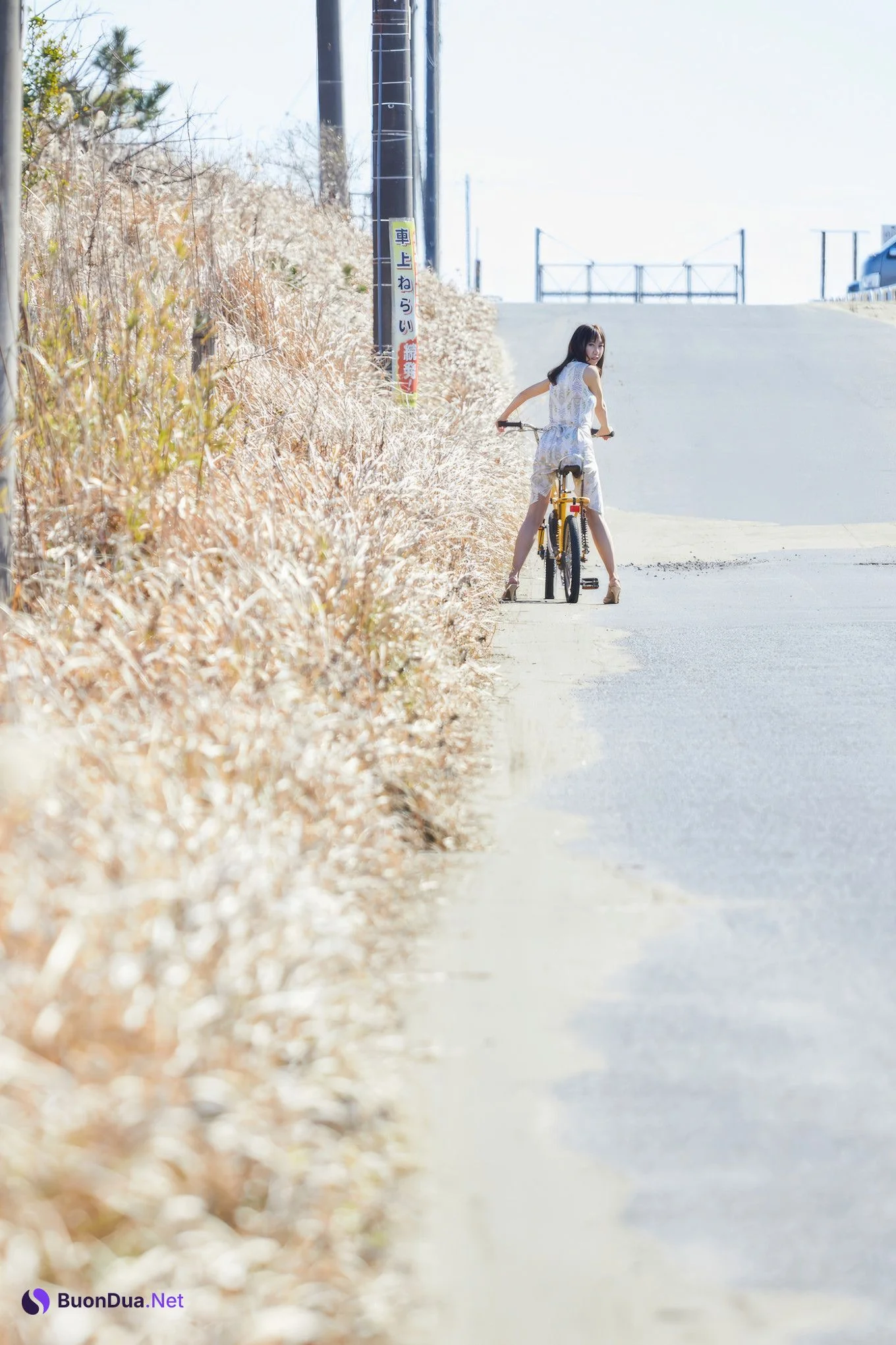 Ririko Inumaru 戌丸凛々子, FRIDAYデジタル写真集 『現役大手広告代理店OLのグラマラスBODY vol.1』 Set.02 - Photo 10