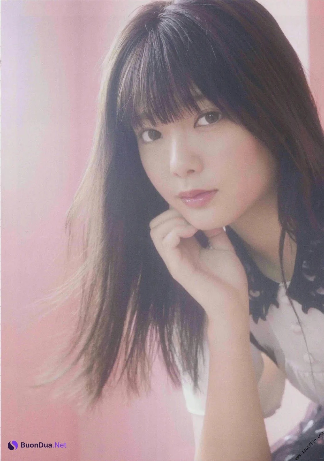 Risa Watanabe 渡邉理佐, Hono Tamura 田村保乃, B.L.T. 2019.09 (ビー・エル・ティー 2019年9月号) - Photo 7