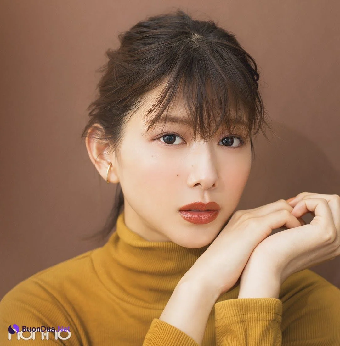 Risa Watanabe 渡邉理佐, Non-no Magazine 2019.11 - Photo 8