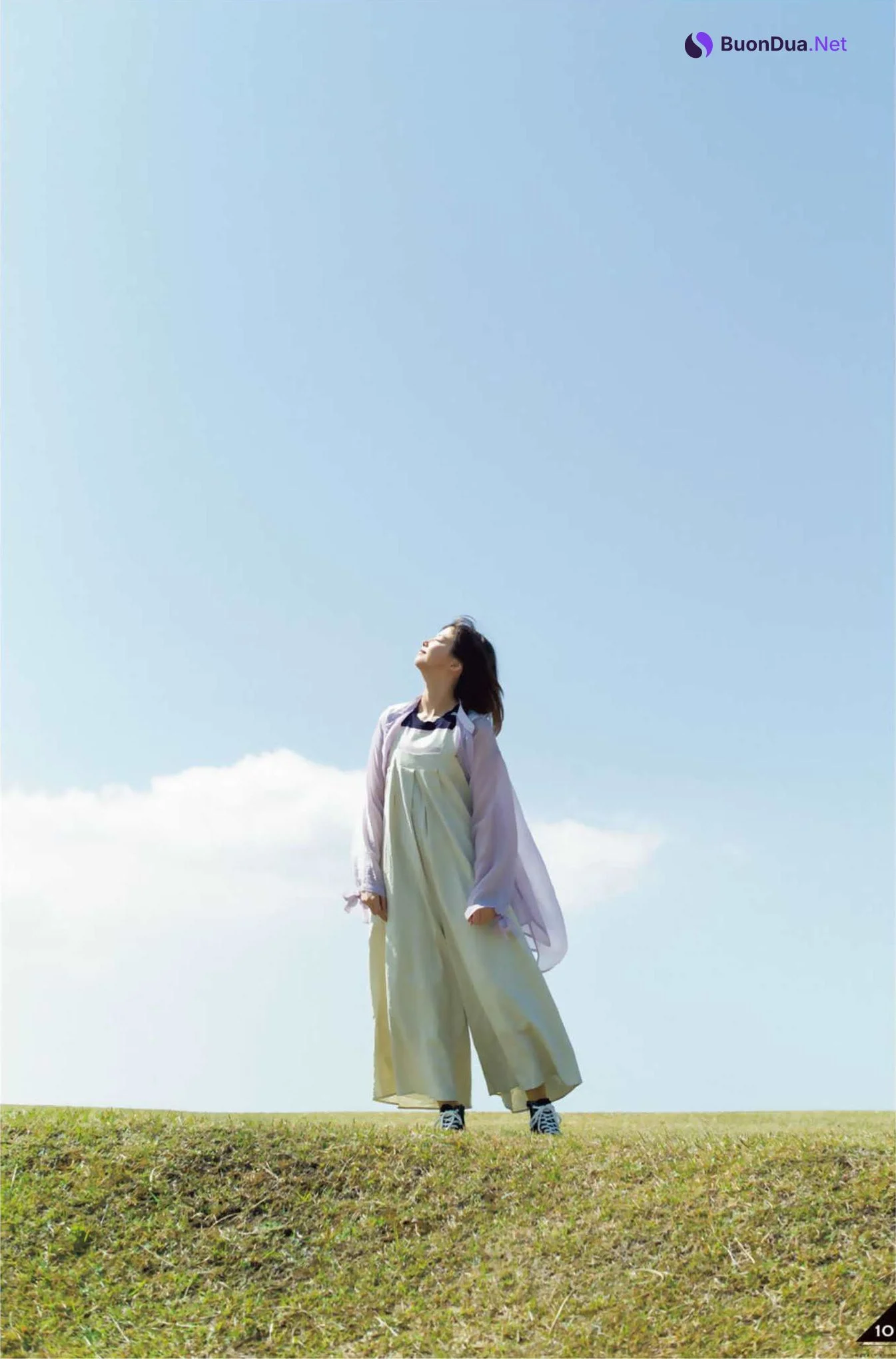 Risa Watanabe 渡邉理佐, Shonen Magazine 2022 No.24 (週刊少年マガジン 2022年24号) - รูปภาพ 12