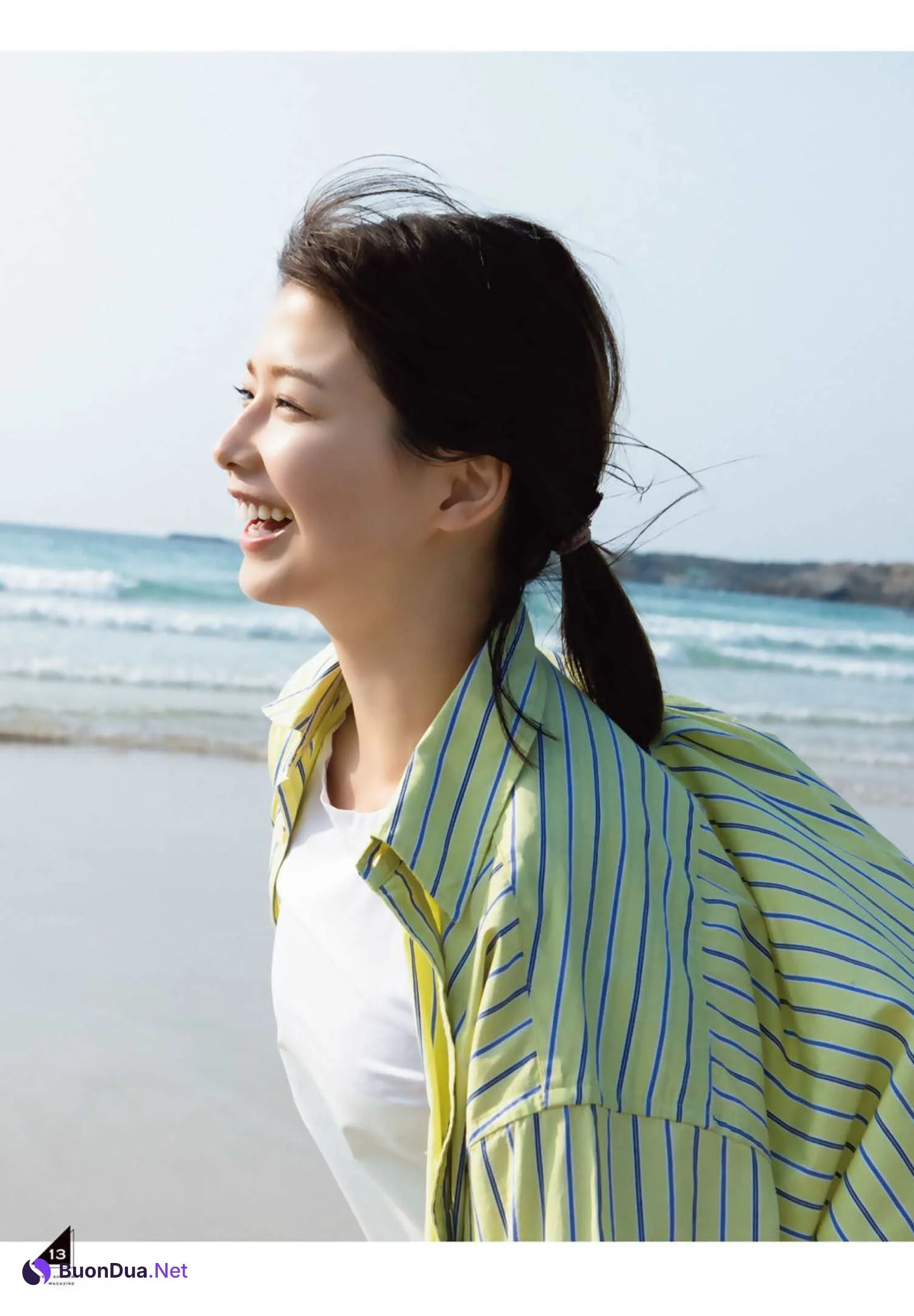 Risa Watanabe 渡邉理佐, Shonen Magazine 2022 No.24 (週刊少年マガジン 2022年24号) - รูปภาพ 13