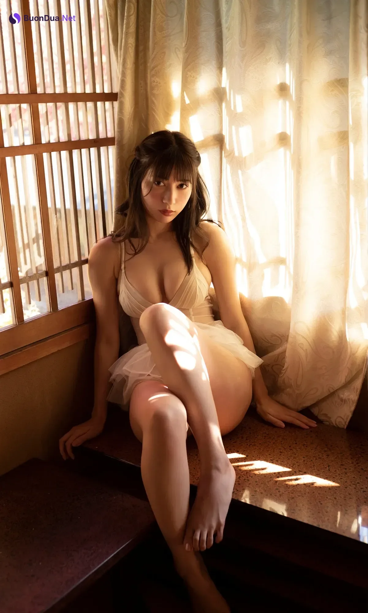 Risa Yukihira 雪平莉左, 週プレ Photo Book 「冬に泳ぐ。～prologue～」 - Photo 8