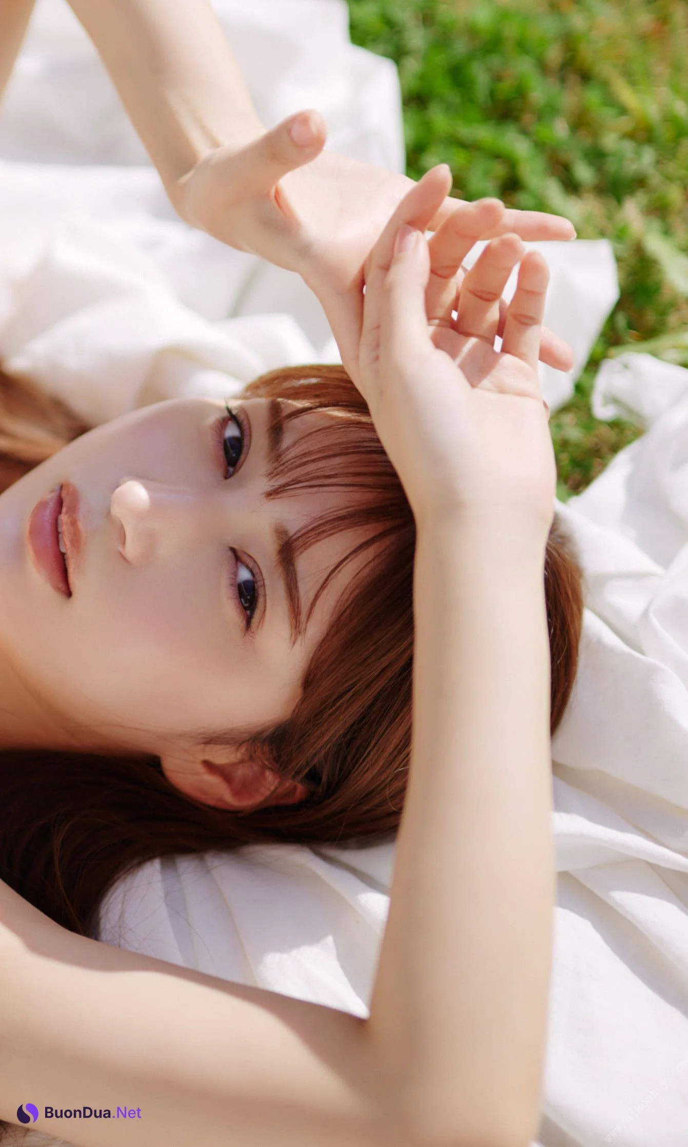 Risa Yukihira 雪平莉左, 週プレ Photo Book 「凜として、純白。」 Set.01 - Photo 11