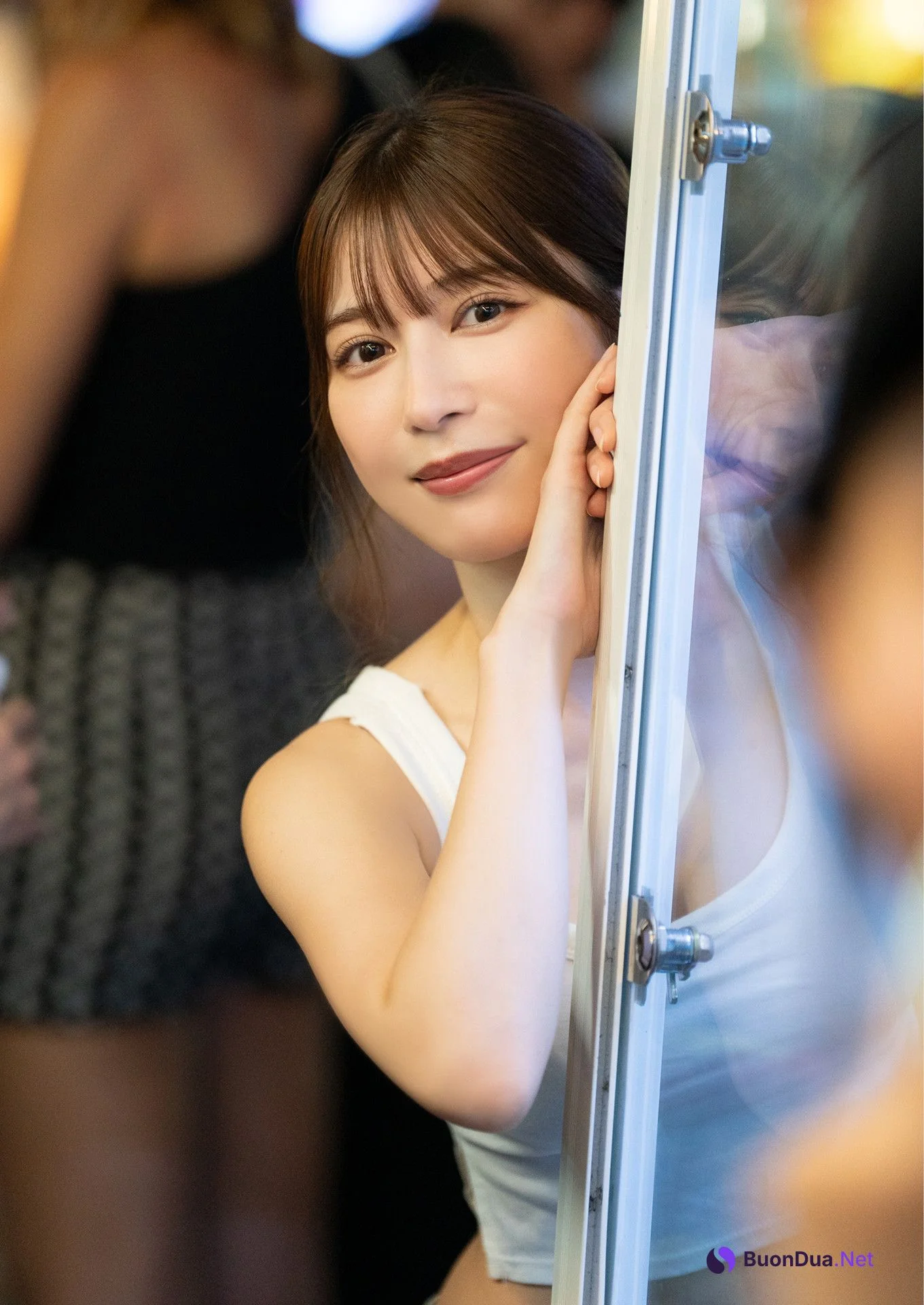 Risa Yukihira 雪平莉左, デジタル限定 YJ Photo Book 「さわがしくても、きっと振り返る」 Set.03 - Photo 7
