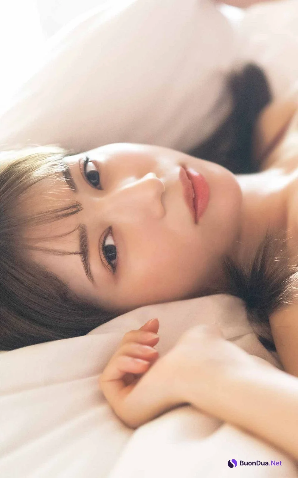 Risa Yukihira 雪平莉左, Young Gangan 2022 No.23 (ヤングガンガン 2022年23号) - Photo 7