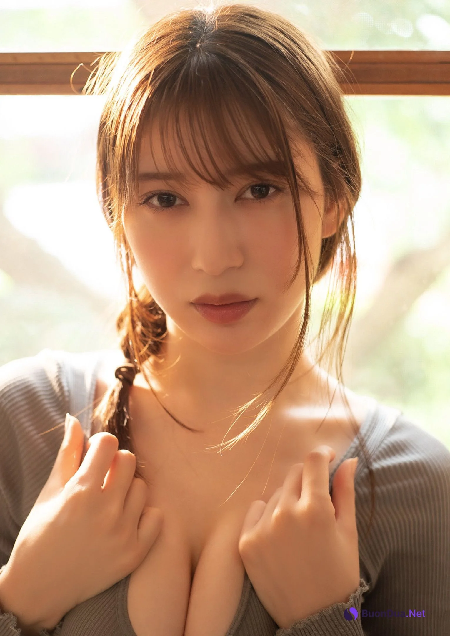 Risa Yukihira 雪平莉左, Young Jump 2022 No.42 (ヤングジャンプ 2022年42号) - Photo 8