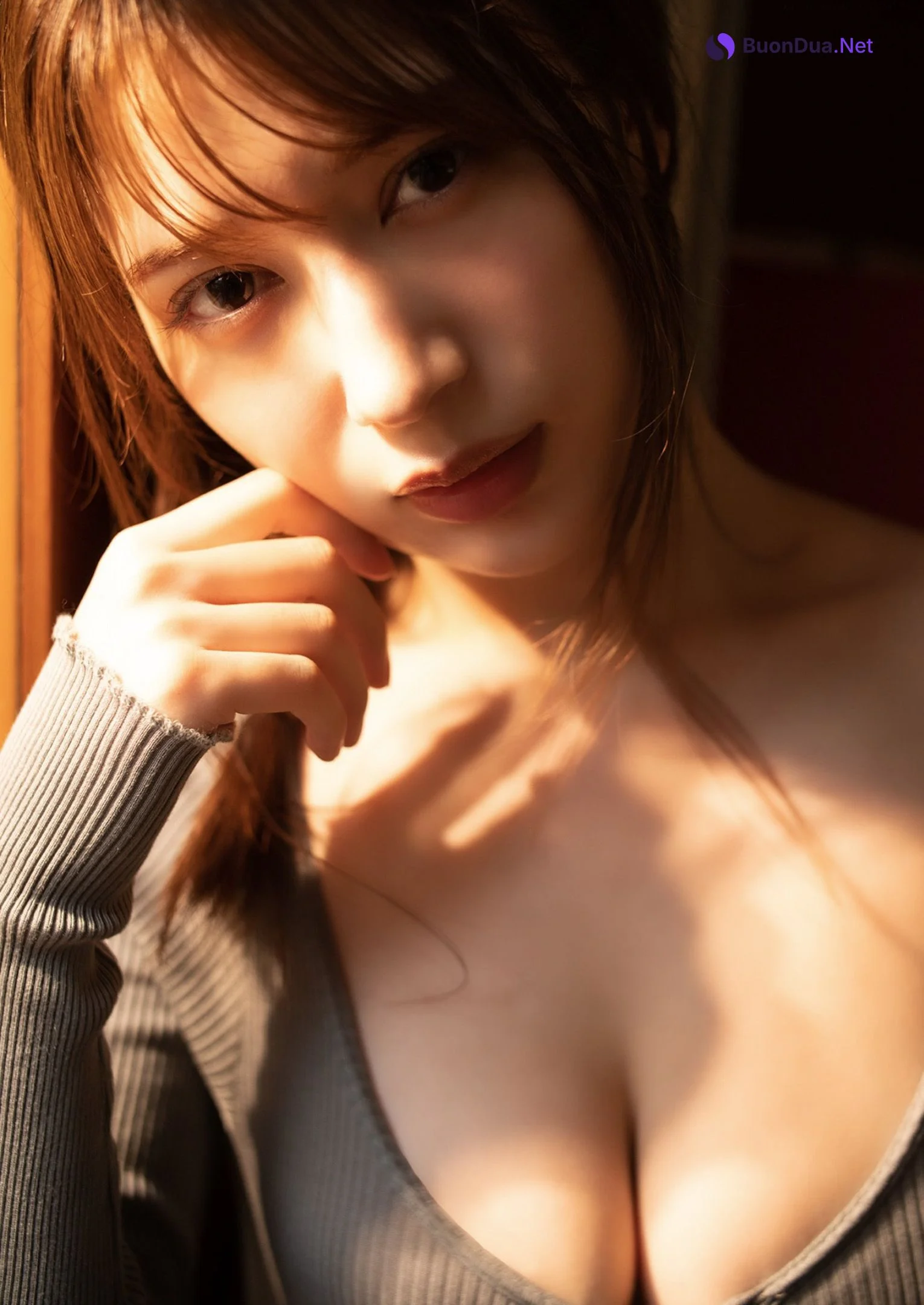 Risa Yukihira 雪平莉左, Young Jump 2022 No.42 (ヤングジャンプ 2022年42号) - Photo 9