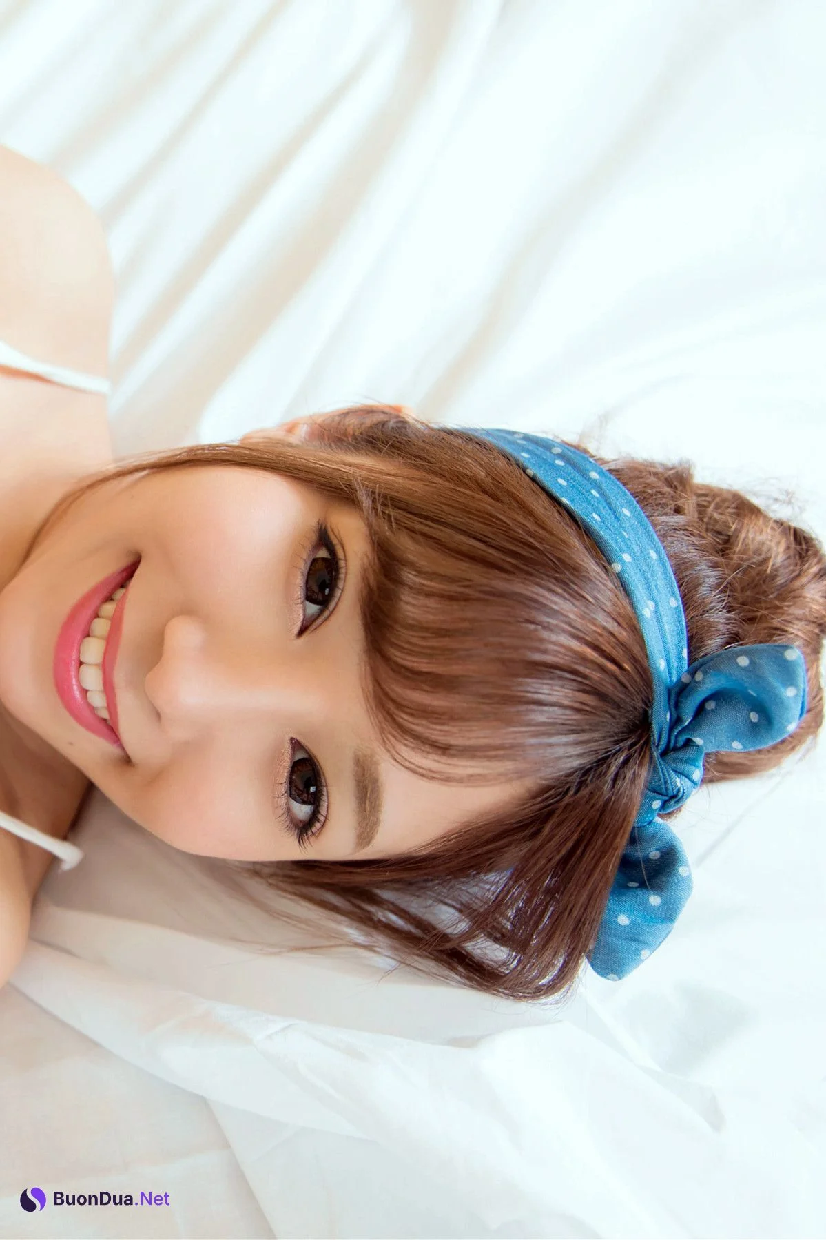 Ru Yumemi 夢見るぅ, FLASHデジタル写真集 [カップ”隊長”と夢の温泉ツアー] Set.03 - Photo 4