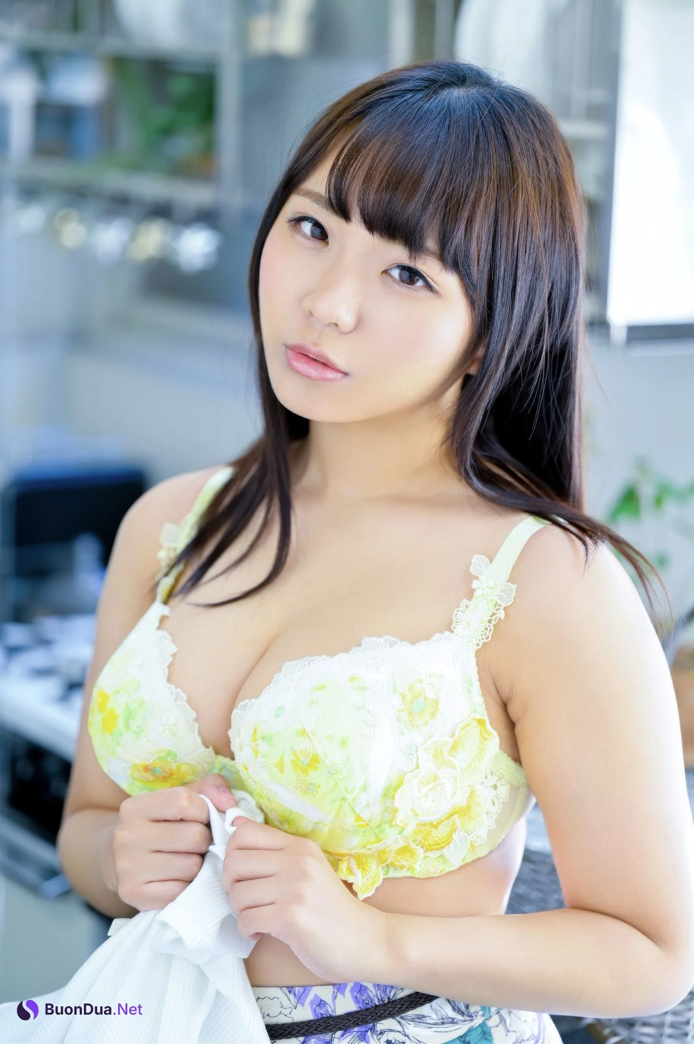 Ruka Inaba 稲場るか, プレステージ出版 写真集 [光る春風] Set.01 - Photo 4