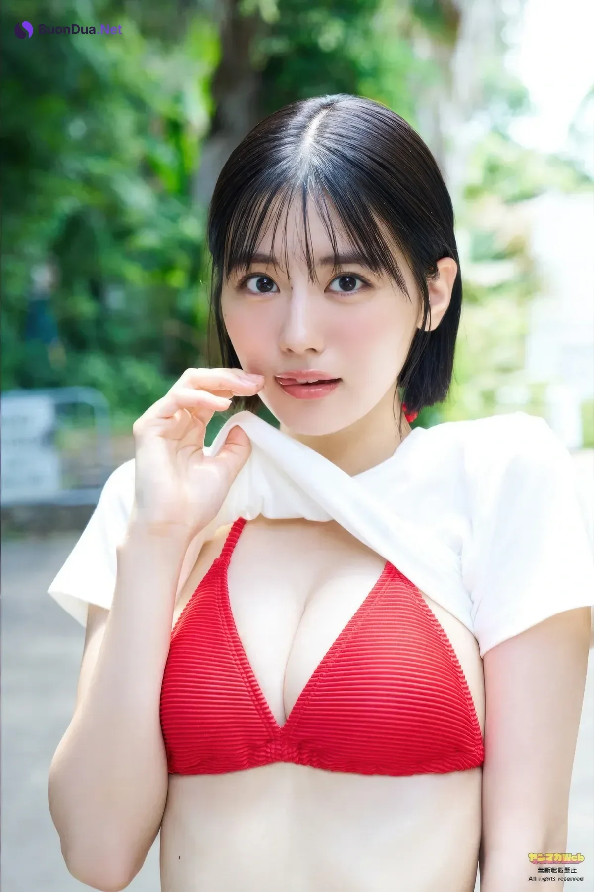 Ruki Sekiya 関谷瑠紀, Young Magazine 2025 No.43 (ヤングマガジン 2025年43号) - Photo 5