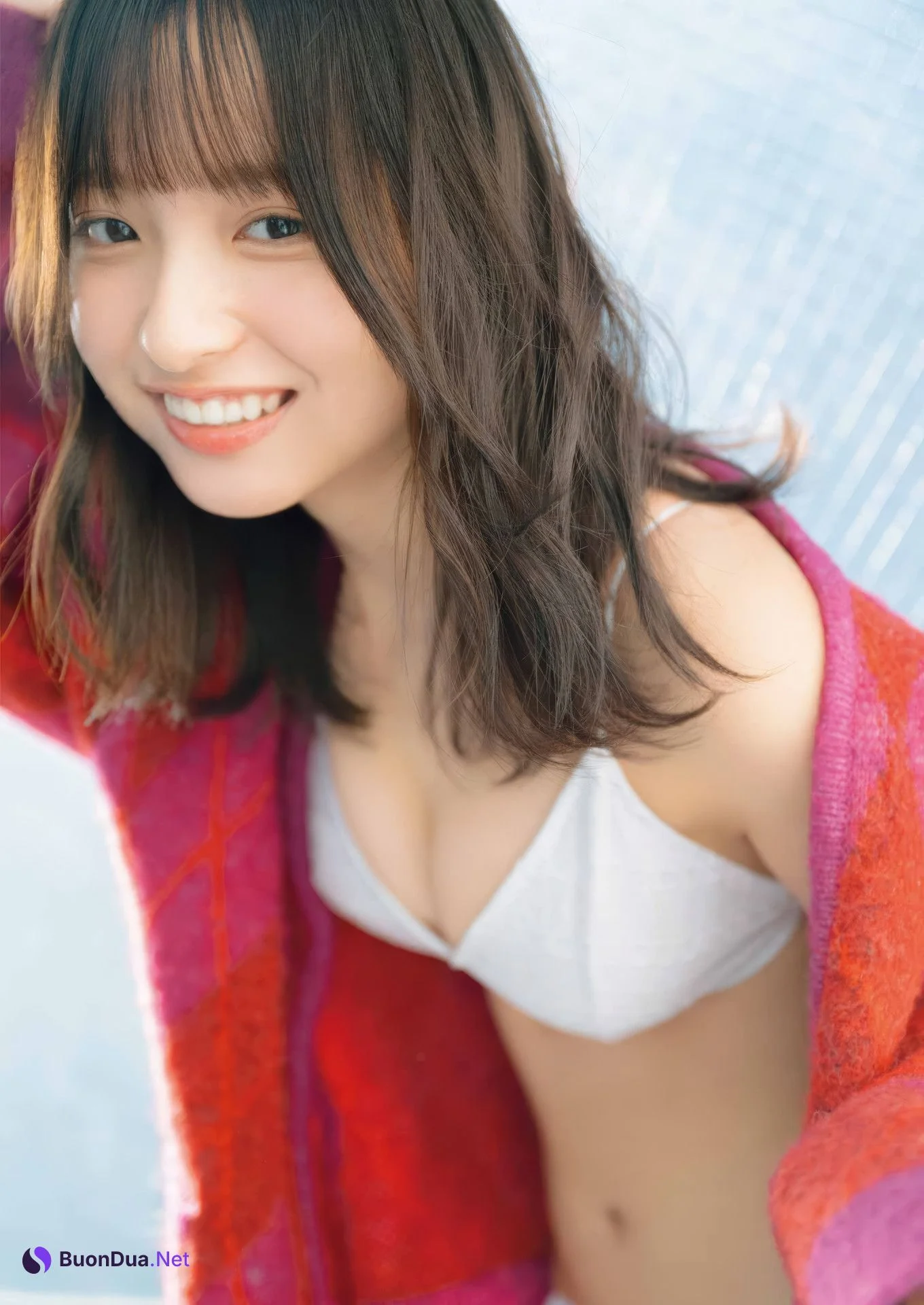Runa Ichinose 一ノ瀬瑠菜, Young Gangan 2025 No.03 (ヤングガンガン 2025年3号) - Photo 2
