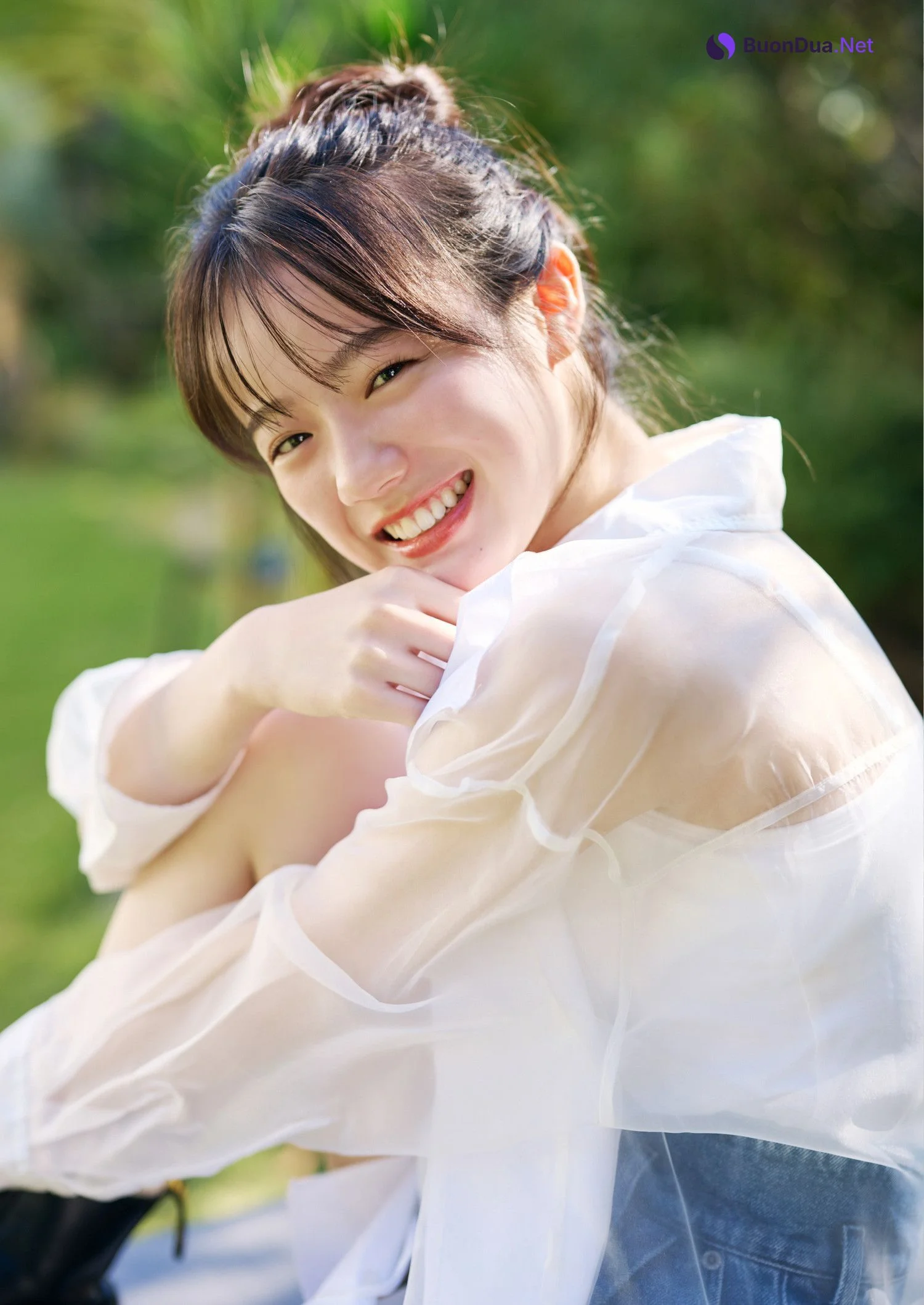 Runa Nakashima 中島瑠菜, Young Jump 2025 No.04-05 (ヤングジャンプ 2025年4-5号) - Photo 8