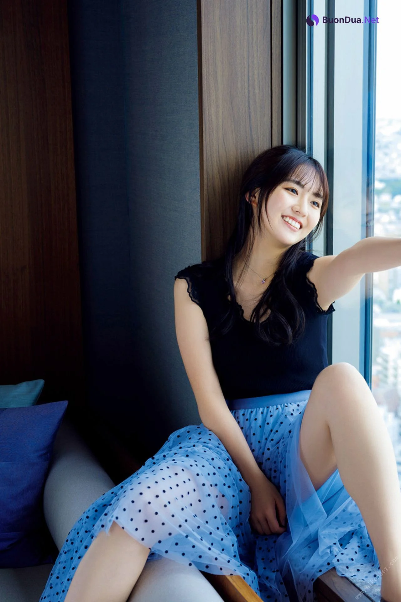 Runa Toyoda 豊田ルナ, ＦＲＩＤＡＹデジタル写真集 「オトナのスイートルーム」 Set.03 - รูปภาพ 5
