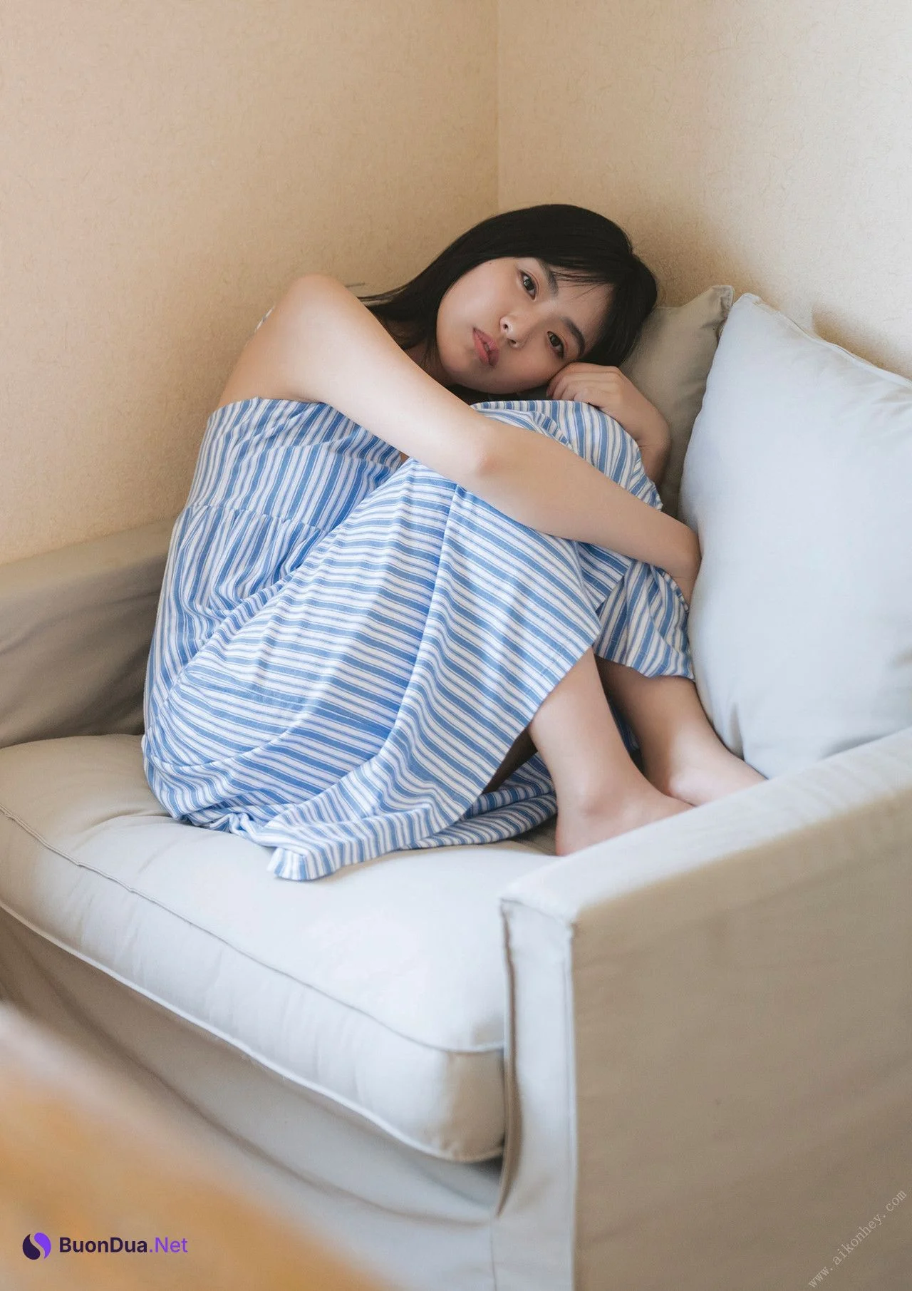 Runa Toyoda 豊田ルナ, STRIKE! デジタル写真集 「想わば、ゆえに君の町まで。」 Set.01 - รูปภาพ 13