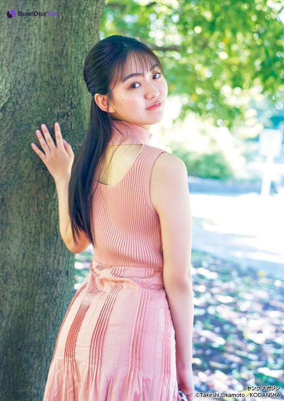 Runa Toyoda 豊田ルナ, Young Magazine 2022 No.48 (ヤングマガジン 2022年48号) - Photo 10