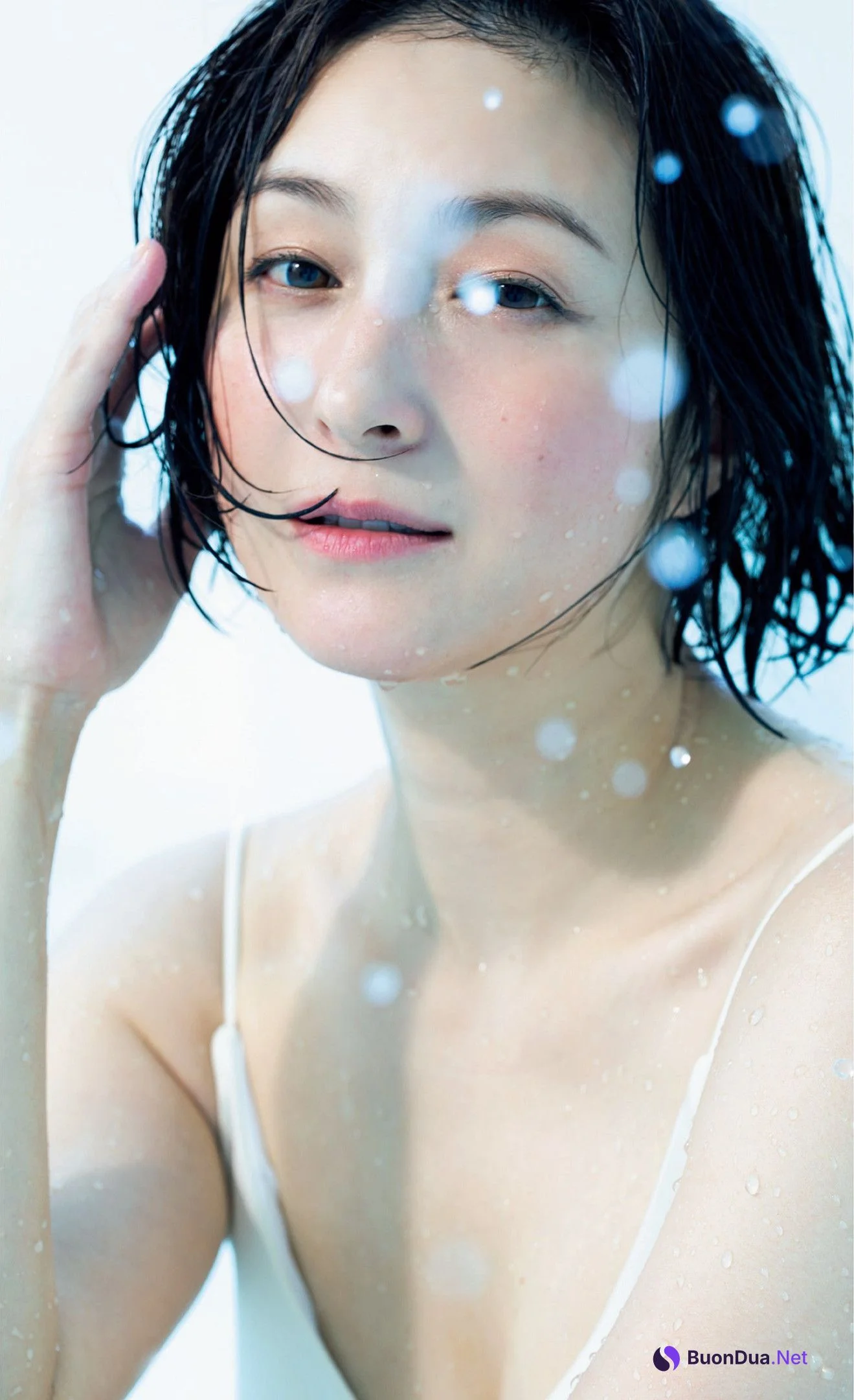 Ryoko Hirosue 広末涼子, Weekly Playboy 2022 No.51 (週刊プレイボーイ 2022年51号) - Photo 2