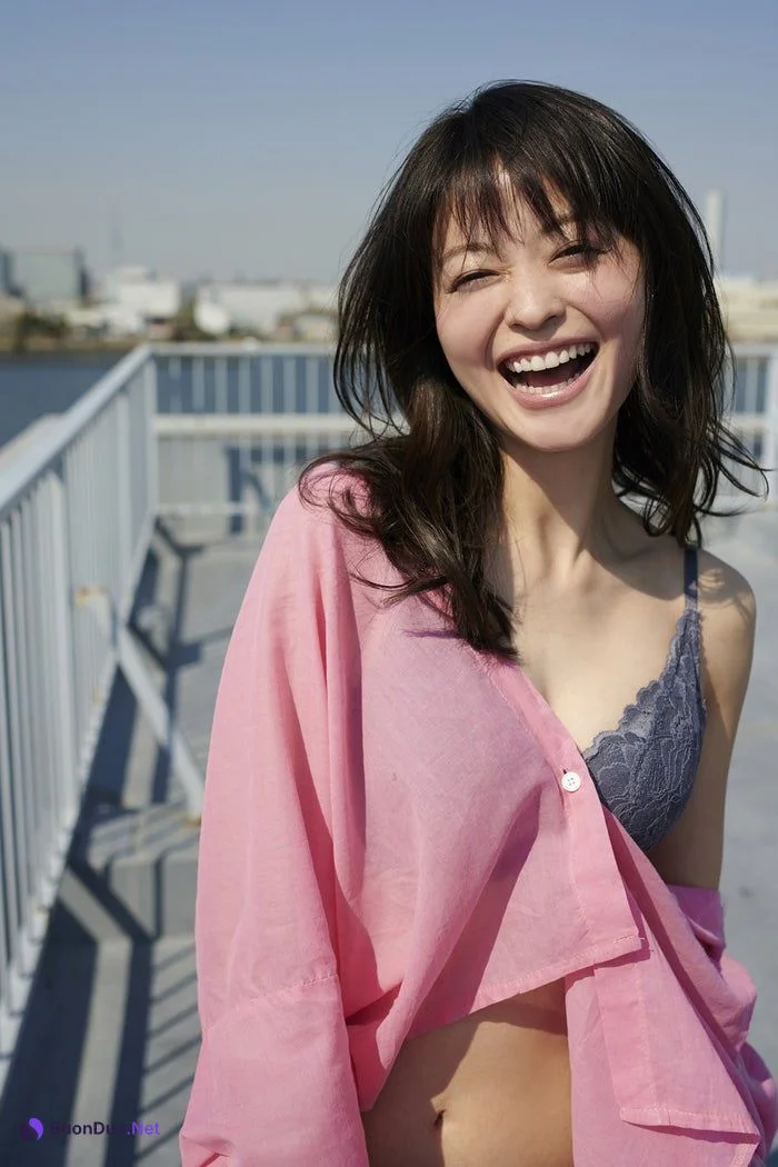 Ryoko Kobayashi 小林涼子, Weekly Playboy 2019 No.28 (週刊プレイボーイ 2019年28号) - Photo 6