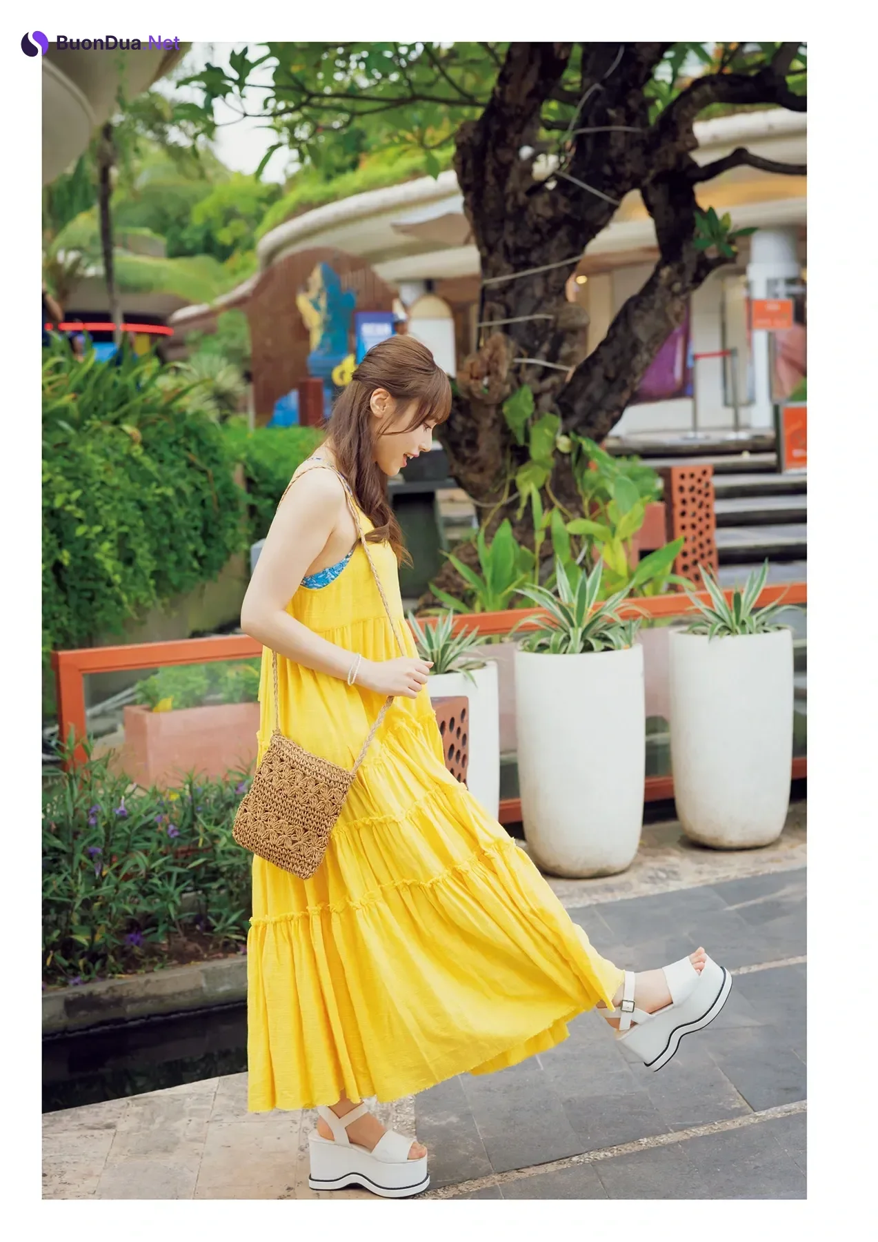 Saaya Kawagoe 川越紗彩, 1st写真集 「なんとかなるなる」 Set.05 - Photo 12