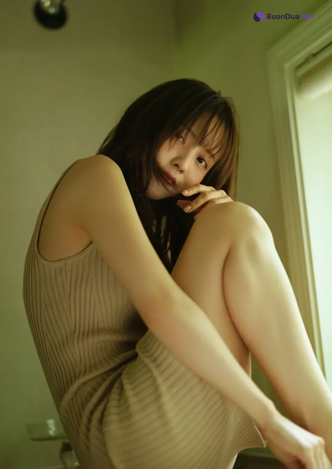 Sachika Nitta 新田さちか – デジタル限定 YJ Photo Book 「もっと近づきたくて」 - รูปภาพ 11