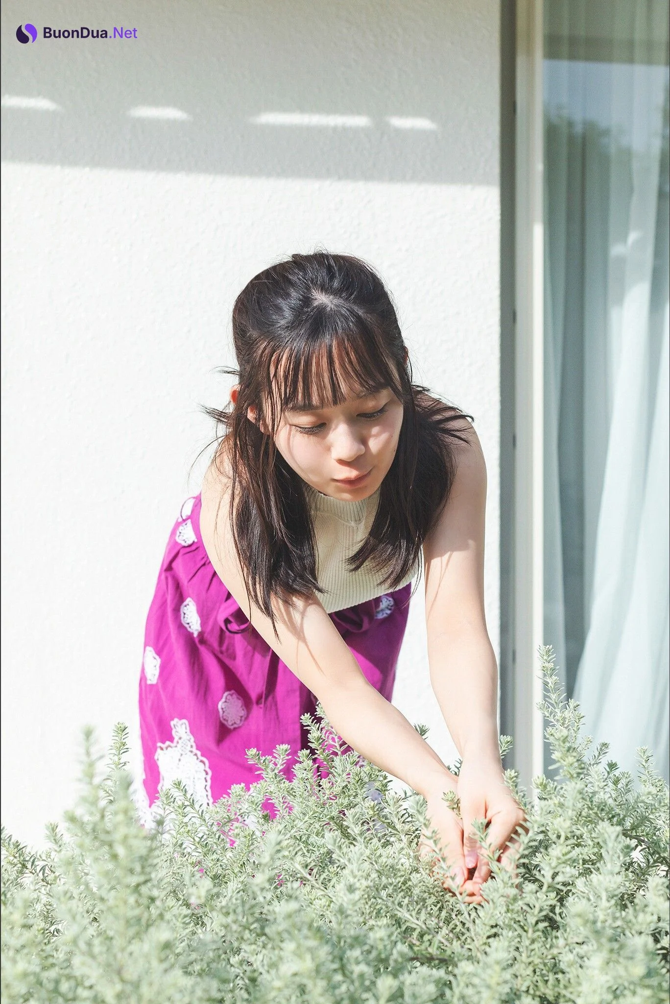 Saeko Kondo 近藤沙瑛子, ＦＲＩＤＡＹデジタル写真集 「ｐｕｒｅ ｐｕｒｐｌｅ」 Set.01 - รูปภาพ 2