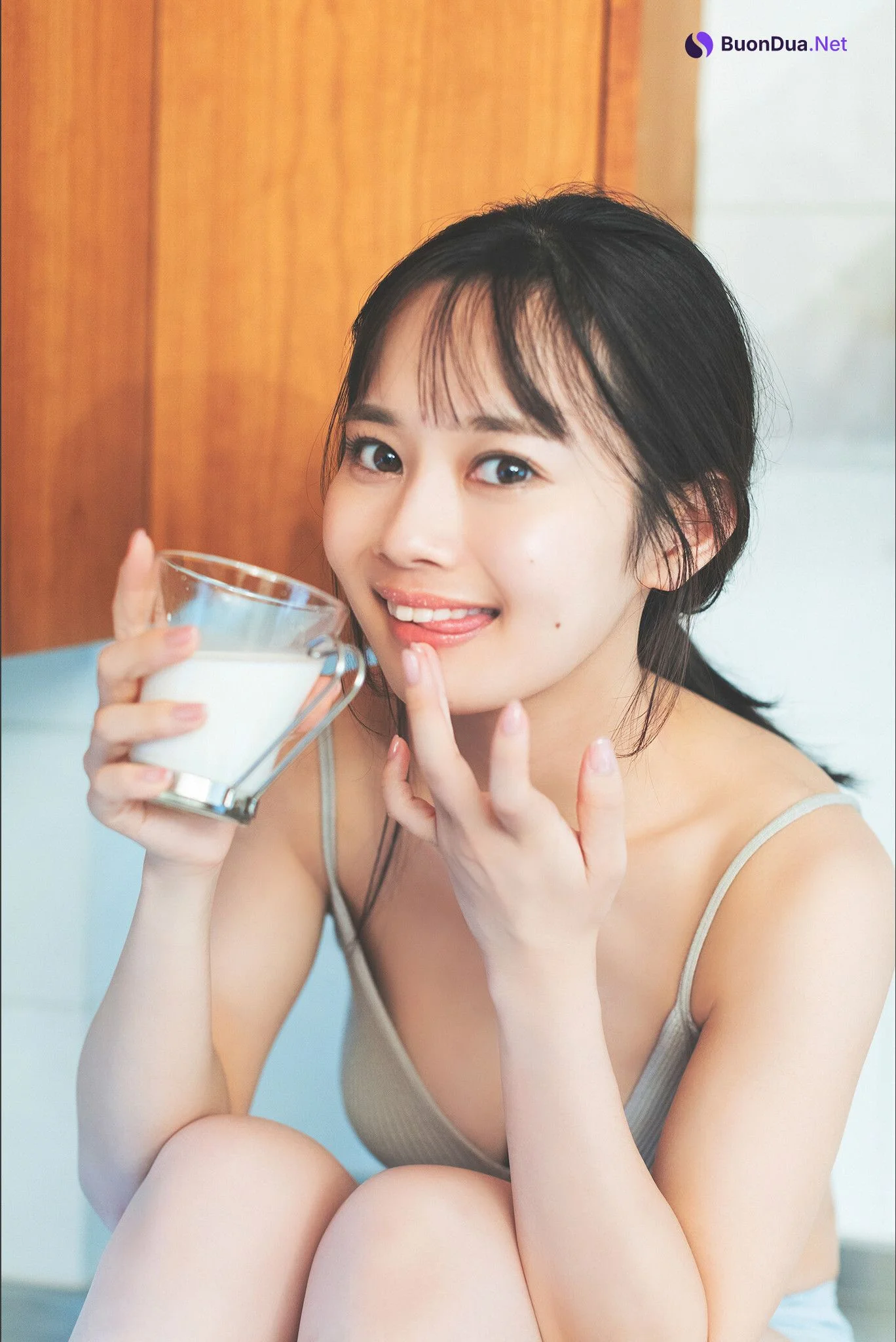 Saeko Kondo 近藤沙瑛子, ＦＲＩＤＡＹデジタル写真集 「ｐｕｒｅ ｐｕｒｐｌｅ」 Set.02 - รูปภาพ 7