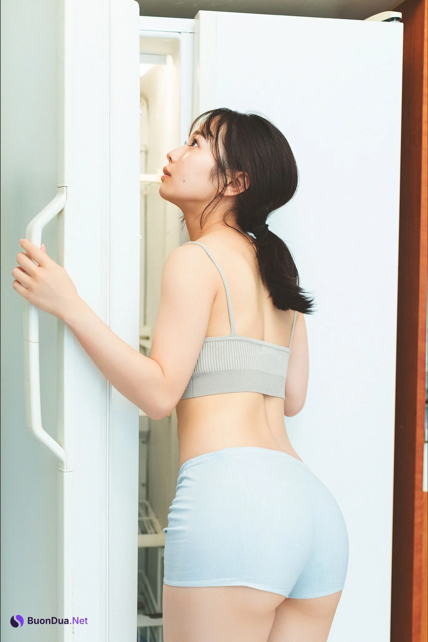 Saeko Kondo 近藤沙瑛子, ＦＲＩＤＡＹデジタル写真集 「ｐｕｒｅ ｐｕｒｐｌｅ」 Set.02 - รูปภาพ 8