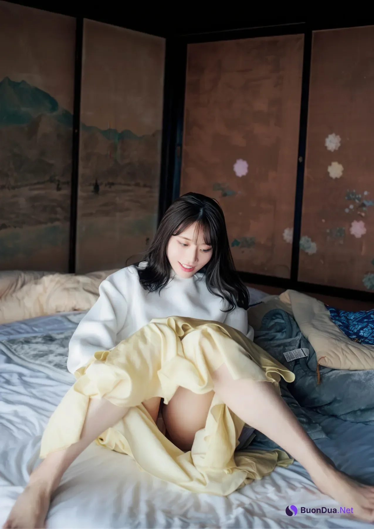 Saika Kawakita 河北彩伽, 写真集 増ページ デジタル特装版 『うたかたの花』 - Photo 16