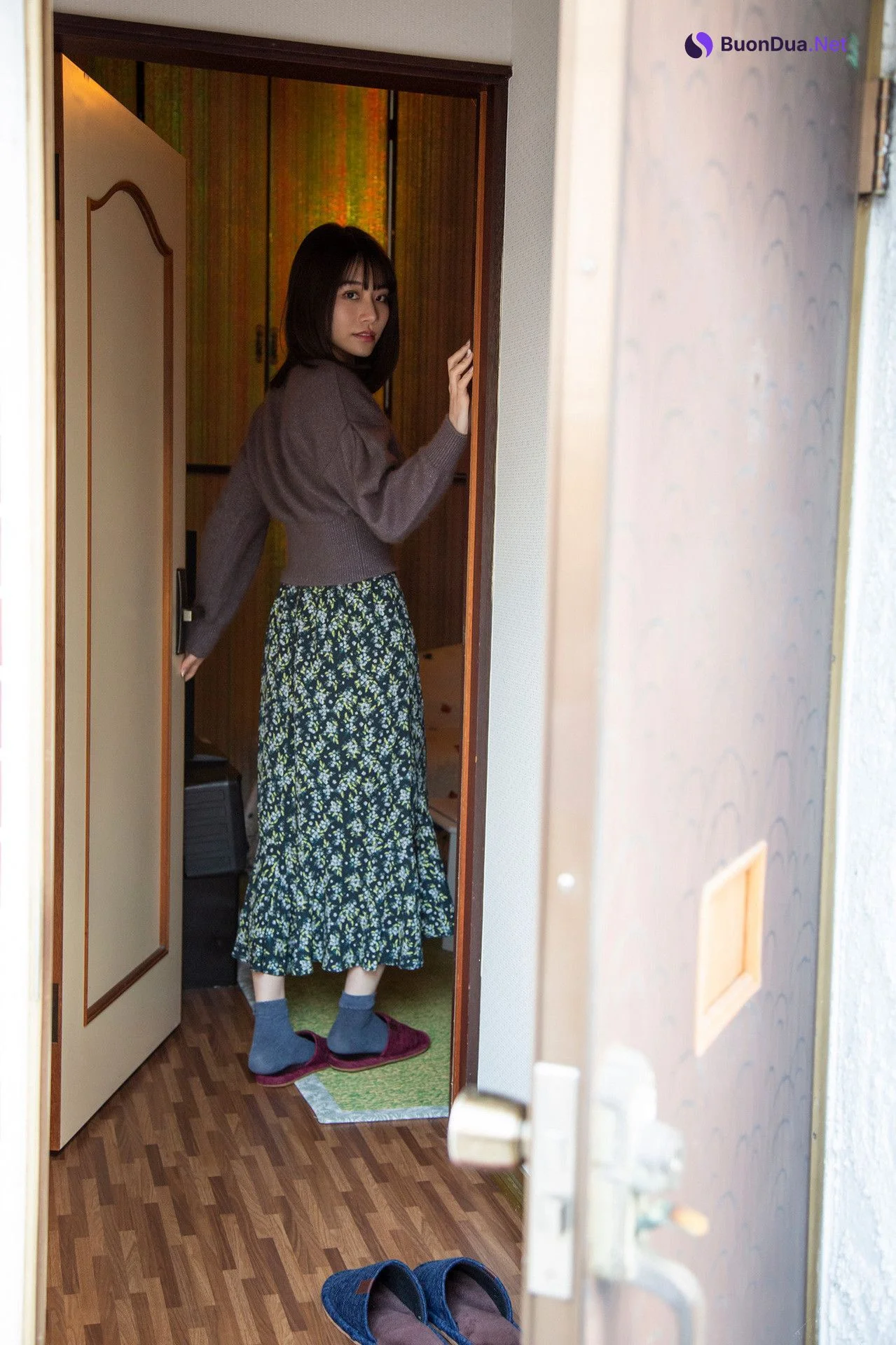Saika Kawakita 河北彩花, 週刊ポストデジタル写真集 「昭和レトロラブホで抱いてくれたらいいのに」 Set.02 - Photo 6