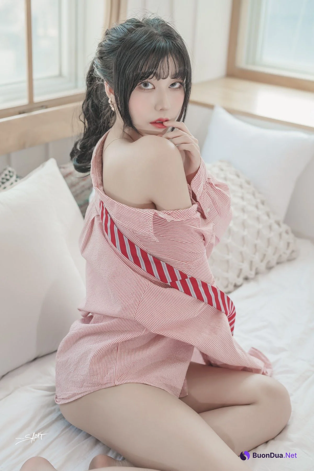 SAINT Photolife – Yuna (유나) No.11 – Love On Top - รูปภาพ 14