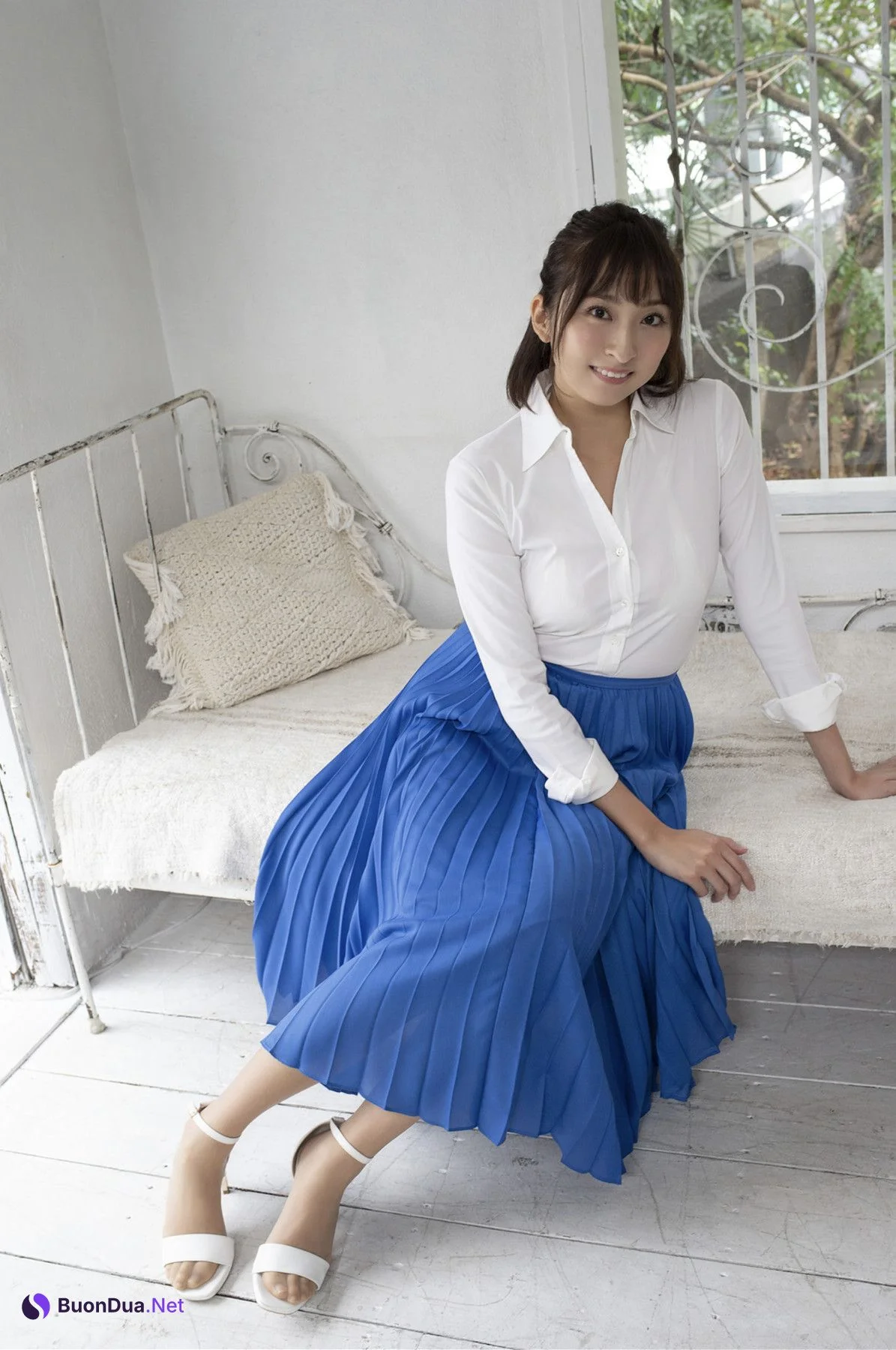 Saki Ogata 緒方咲, 写真集 「美脚の天使」 Set.01 - Photo 2