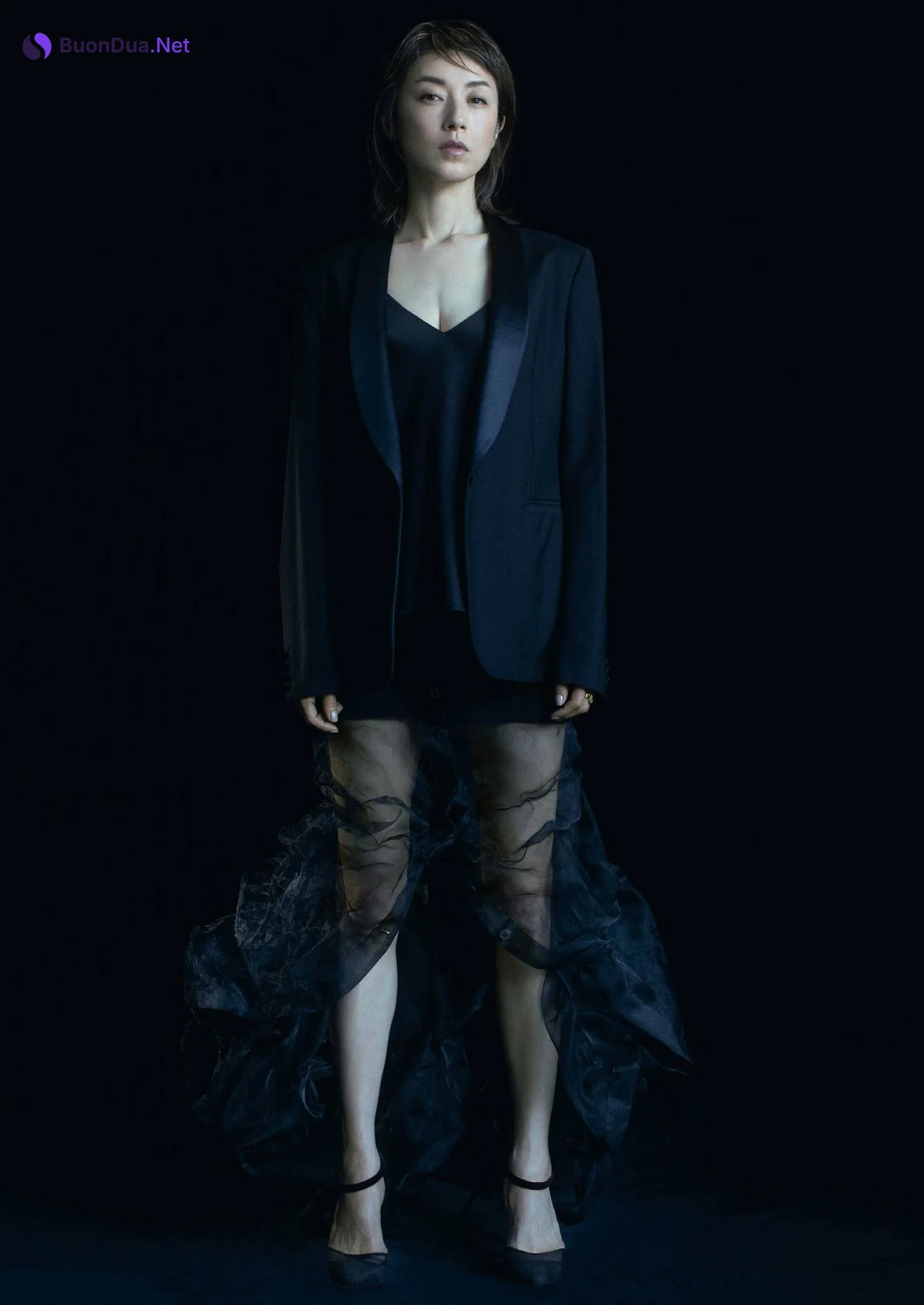 Saki Takaoka 高岡早紀, Shukan Gendai 2023.06.03 (週刊現代 2023年6月3日号) - Photo 6