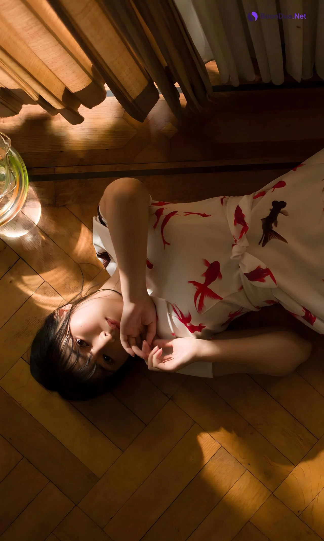 Sakina Tonchiki 頓知気さきな, デジタル写真集 「夏の金魚」 Set.02 - Photo 5