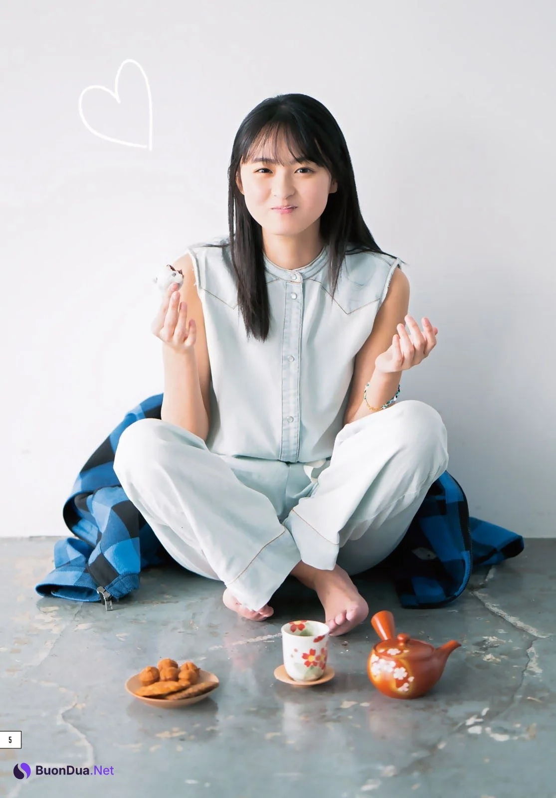 Sakura Endo 遠藤さくら, Shonen Magazine 2019 No.10 (少年マガジン 2019年10号) - Photo 6