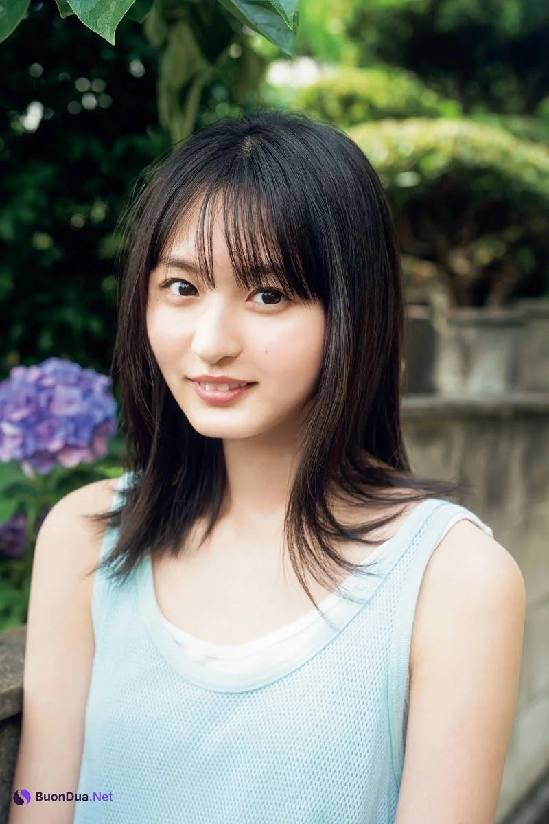 Sakura Endo 遠藤さくら, Shonen Magazine 2021 No.34 (週刊少年マガジン 2021年34号) - Photo 15