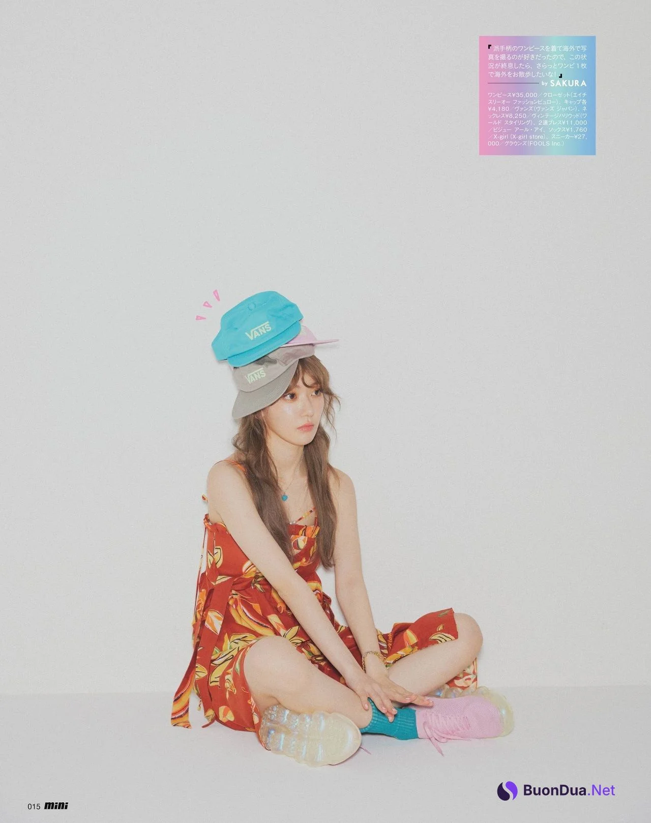 Sakura Miyawaki 宮脇咲良, Mini Magazine 2021.08 - Photo 5