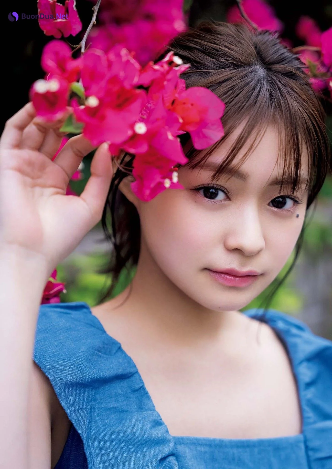 Sakura Tazaki 田﨑さくら, Big Comic Spirits 2023 No.46 (ビッグコミックスピリッツ 2023年46号) - Photo 8